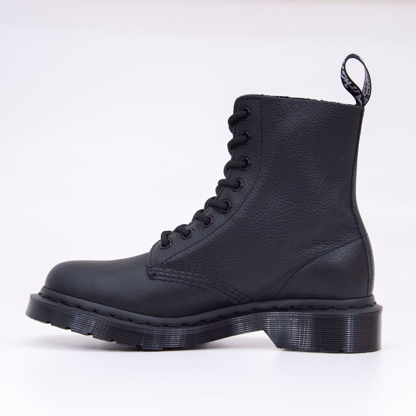 1461-pascal-mono black_8