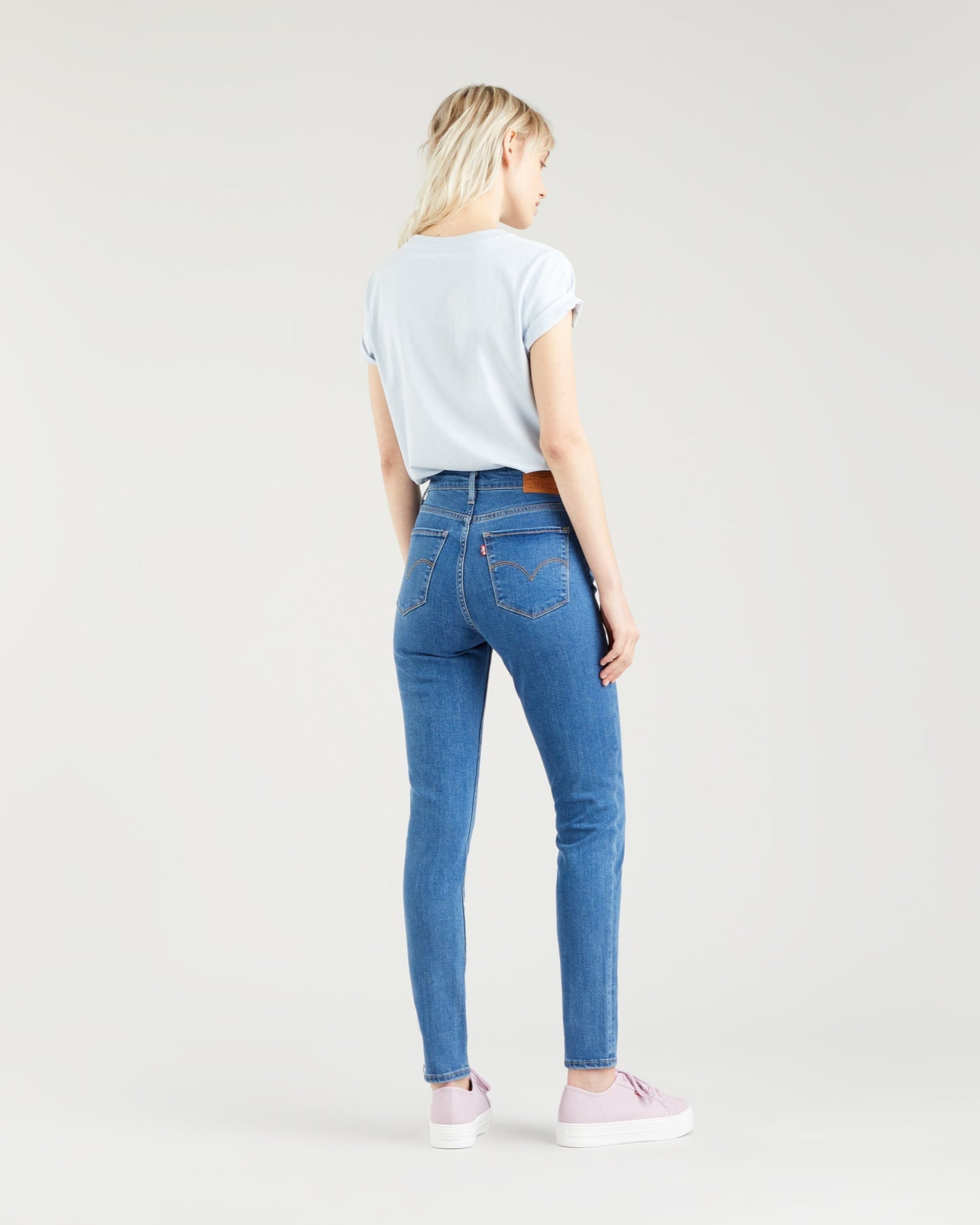 188820470-back-pdp-lse