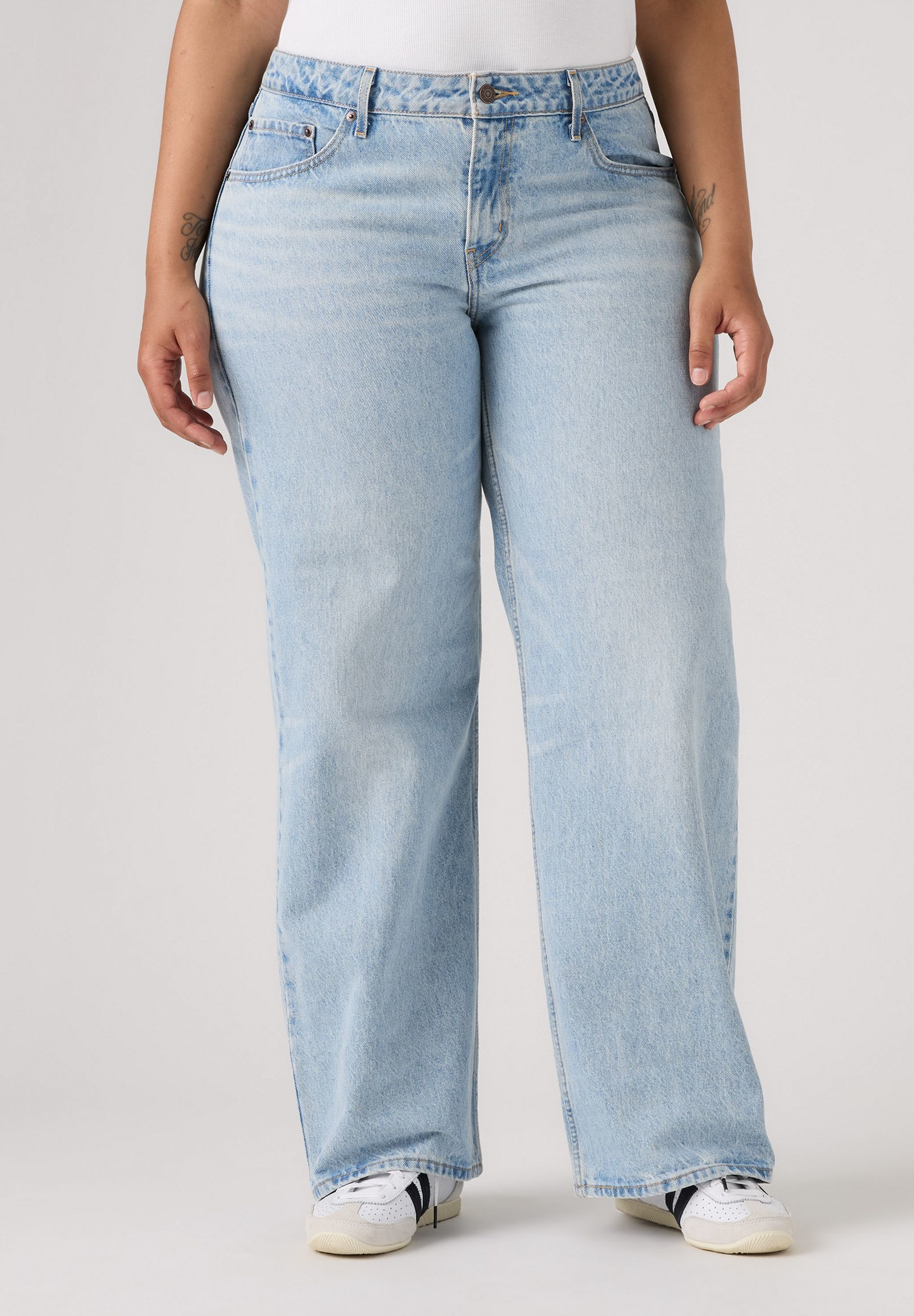 Levi’s® - LOW LOOSE - Blasted Stone Clean