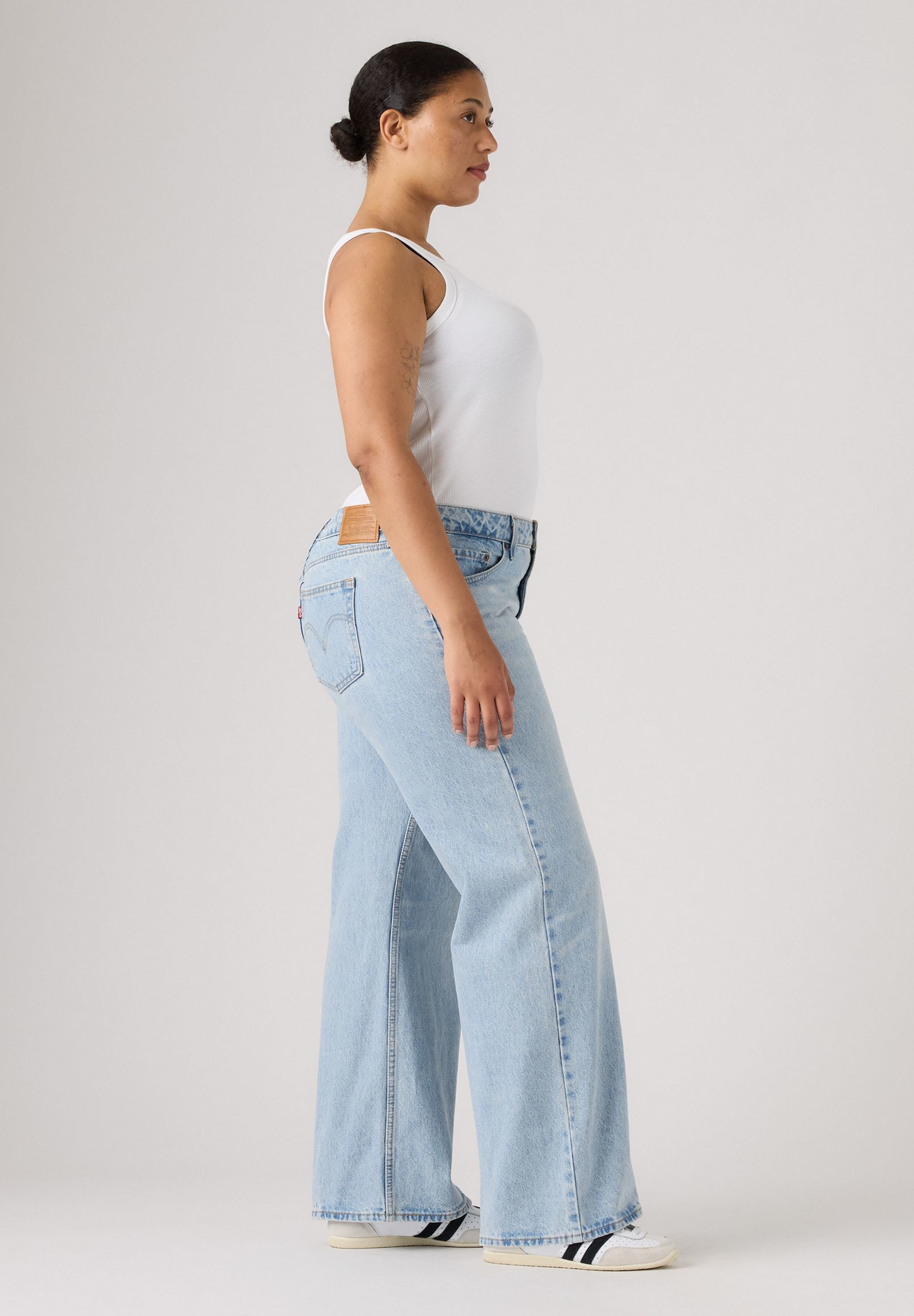 Levi’s® - LOW LOOSE - Blasted Stone Clean