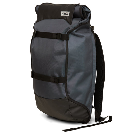 AVR-TRW-001-831-AEVOR-Trip-Pack-Proof-Petrol-05