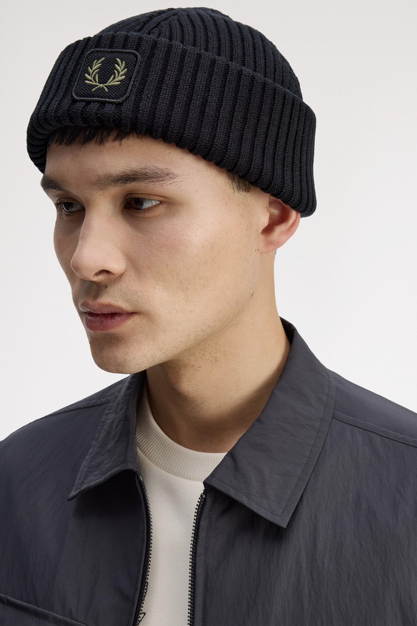 Fred Perry - COTTON RIBBED BEANIE - Black