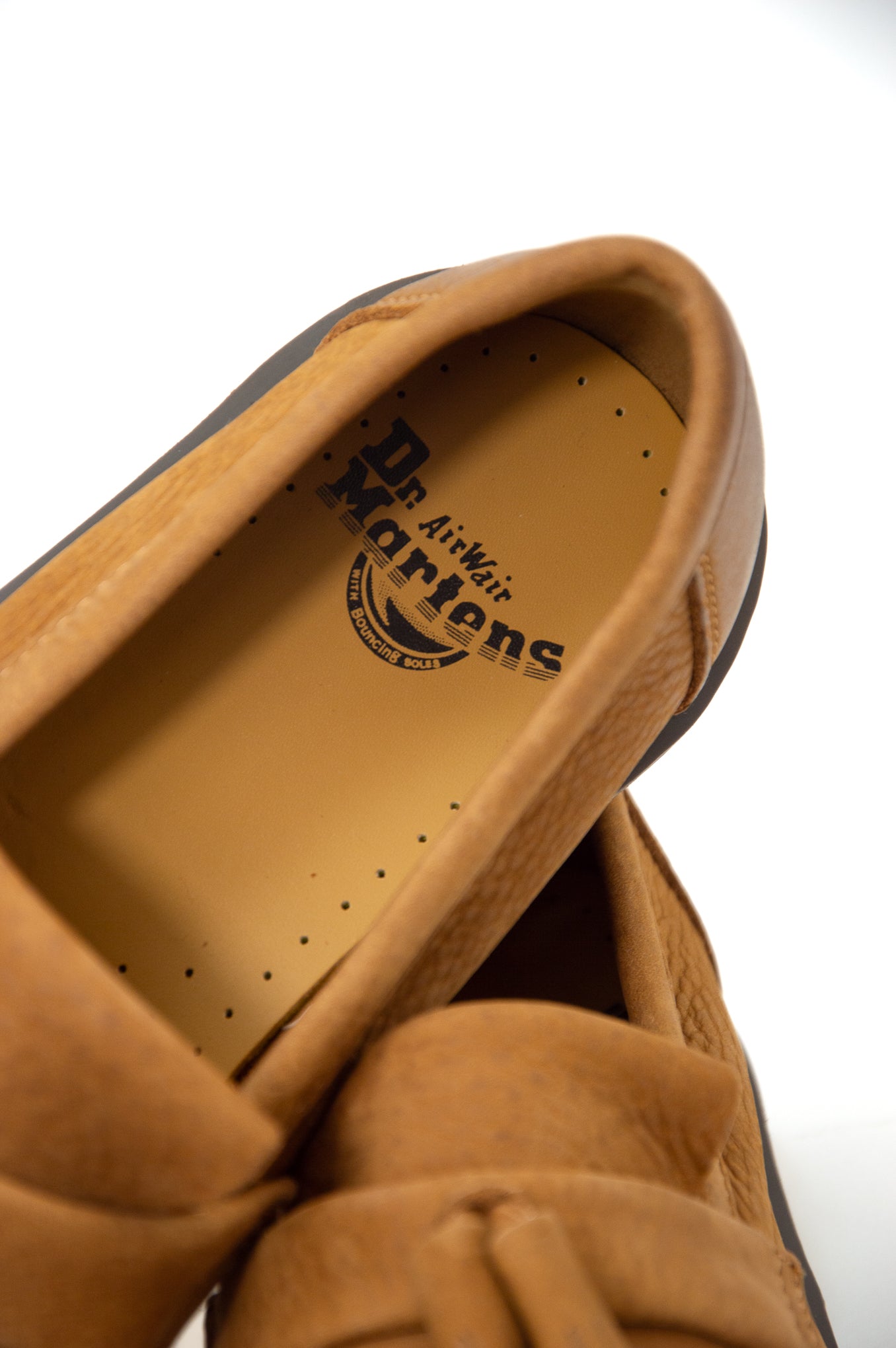 Dr.Martens Adrian Loafer Desert Brown-1