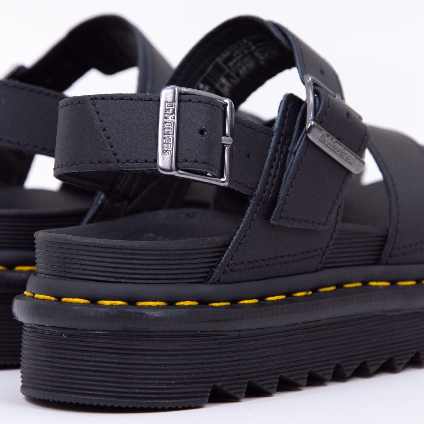 Dr. Martens - Voss II - Black - detail back