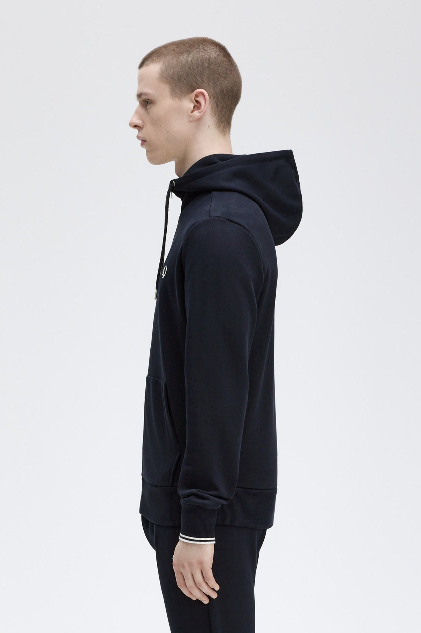 Fred Perry - HOODED ZIP TROUGH - Navy