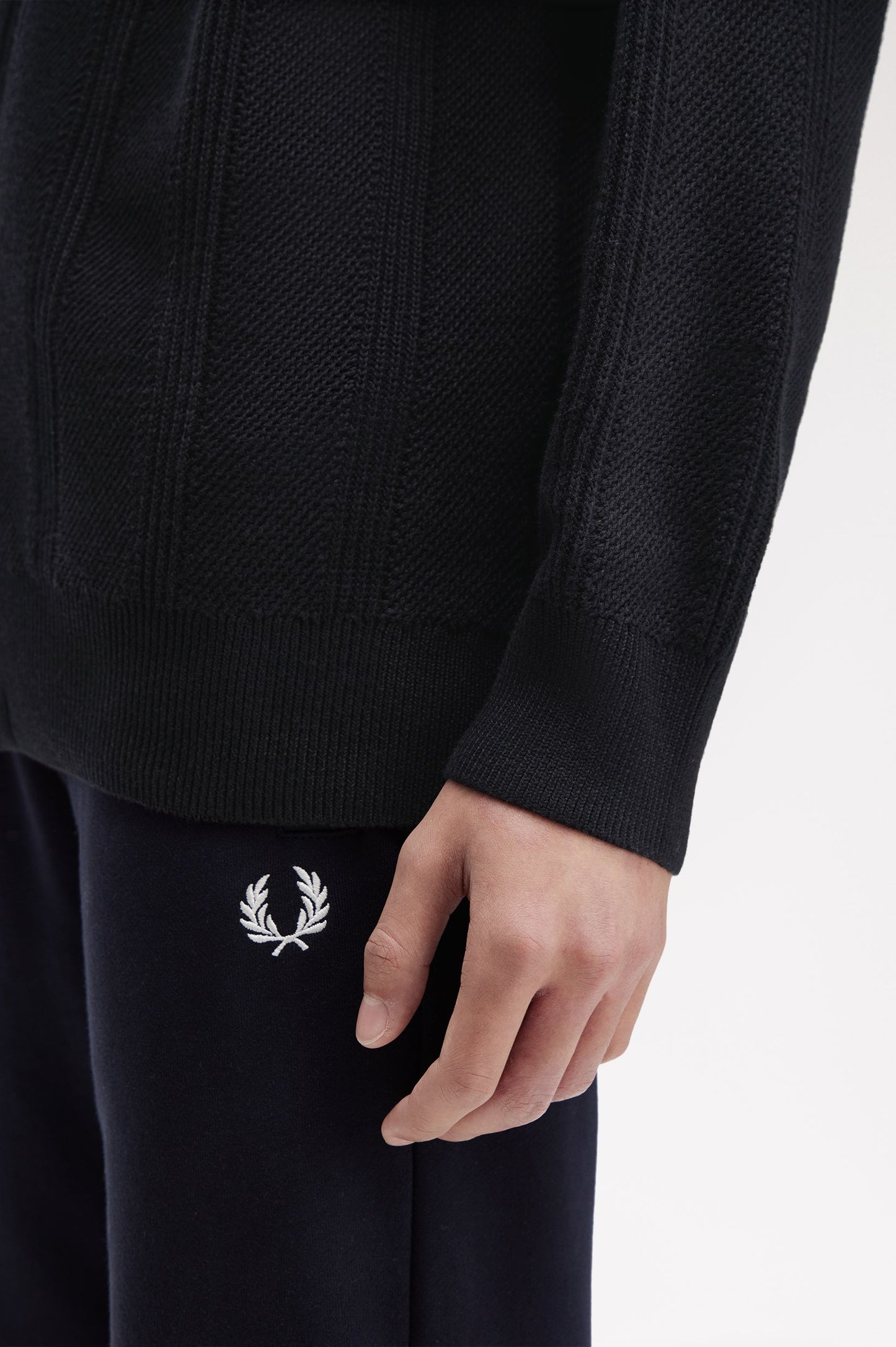 Fred Perry - TEXTURED ZIP THROUGH CARDIGAN - Black