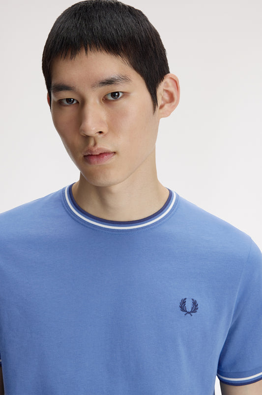 Fred Perry - TWIN TIPPED T-SHIRT - Ace Blue/Snow White/Tennisball Blue