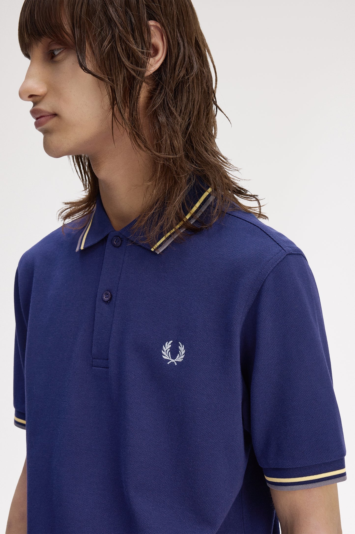 Fred Perry - TWIN TIPPED POLO SHIRT - Frenchnavy/Champions Gold/Stockport Blue