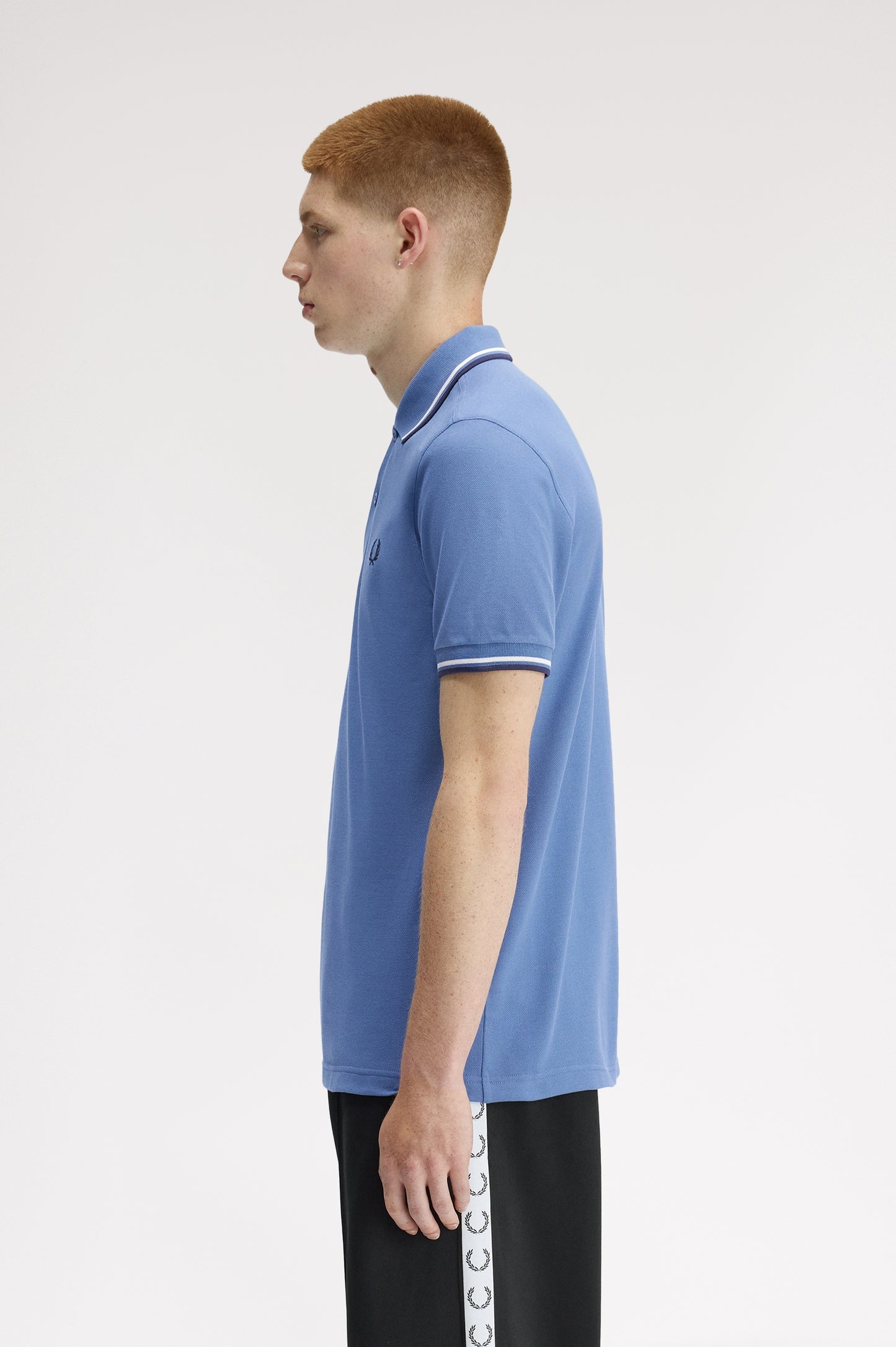 Fred Perry - TWIN TIPPED POLO SHIRT - Ace Blue/Snow White/Tennis Blue