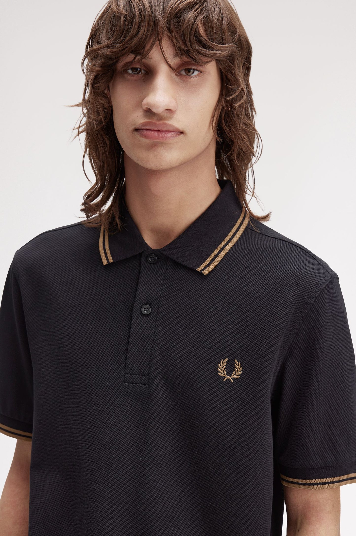 Fred Perry - TWIN TIPPED POLO SHIRT - Black/Shaded stone