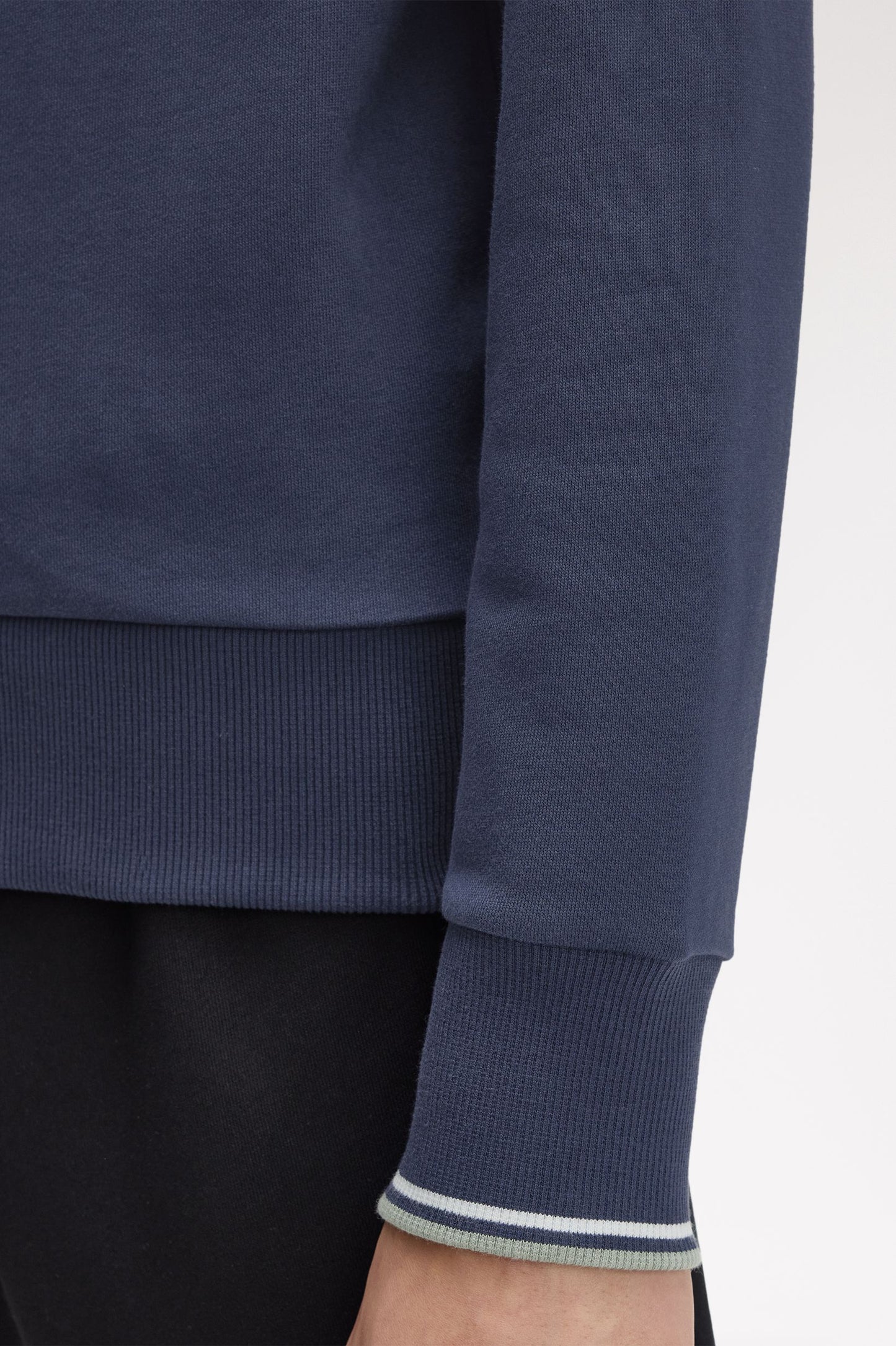 Fred Perry - CREW NECK SWEATSHIRT - Dark Airforce/Lightice/Bayleaf