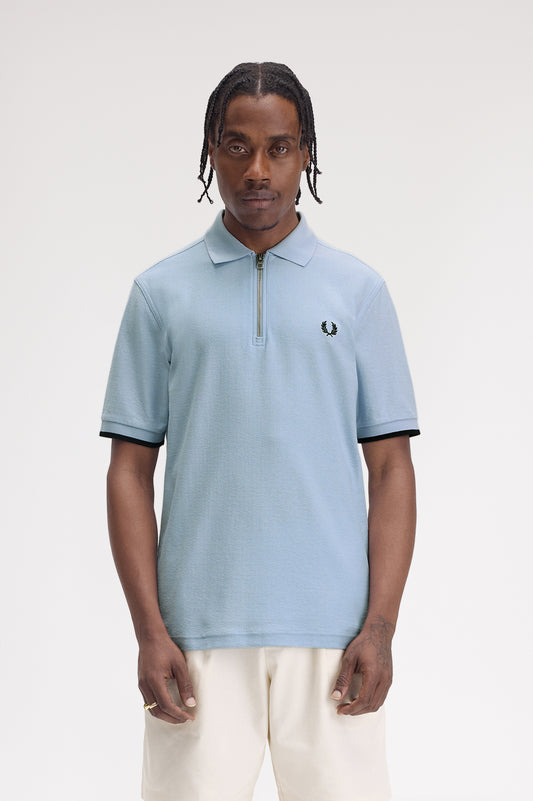 M9886_146_V2_Q225_MOD1_FRONT