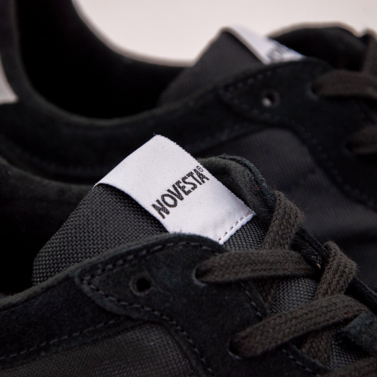 Marathon-Trail_black-detai-patchl