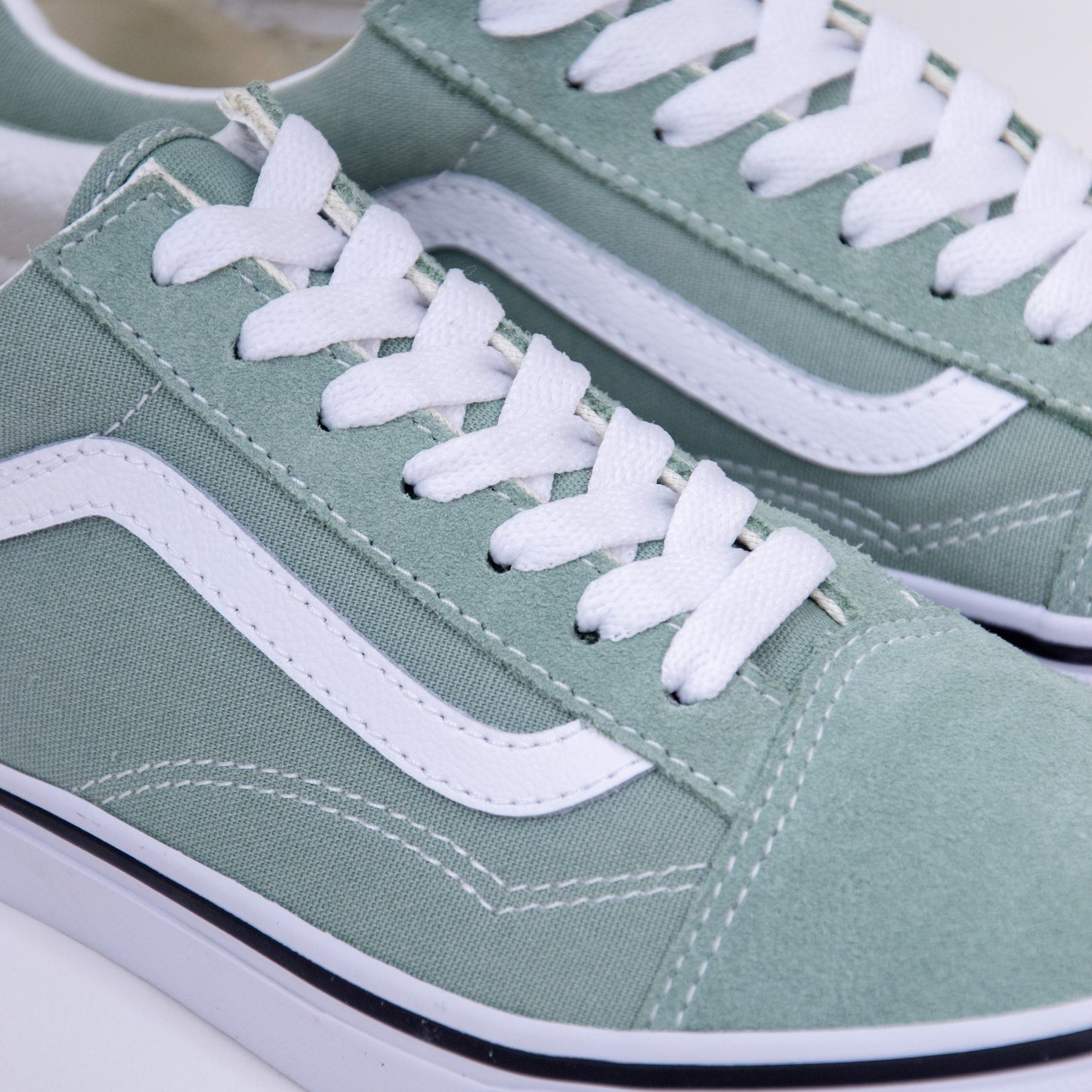 Old Skool - Color Theory Iceberg Green_7
