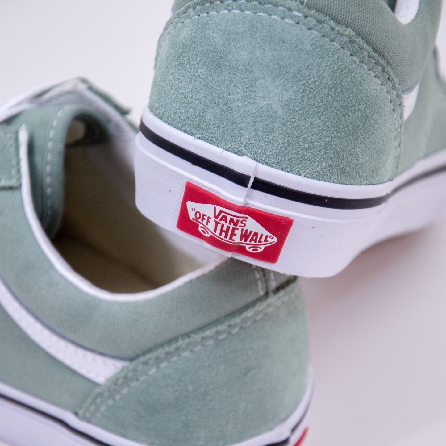 Old Skool - Color Theory Iceberg Green_8