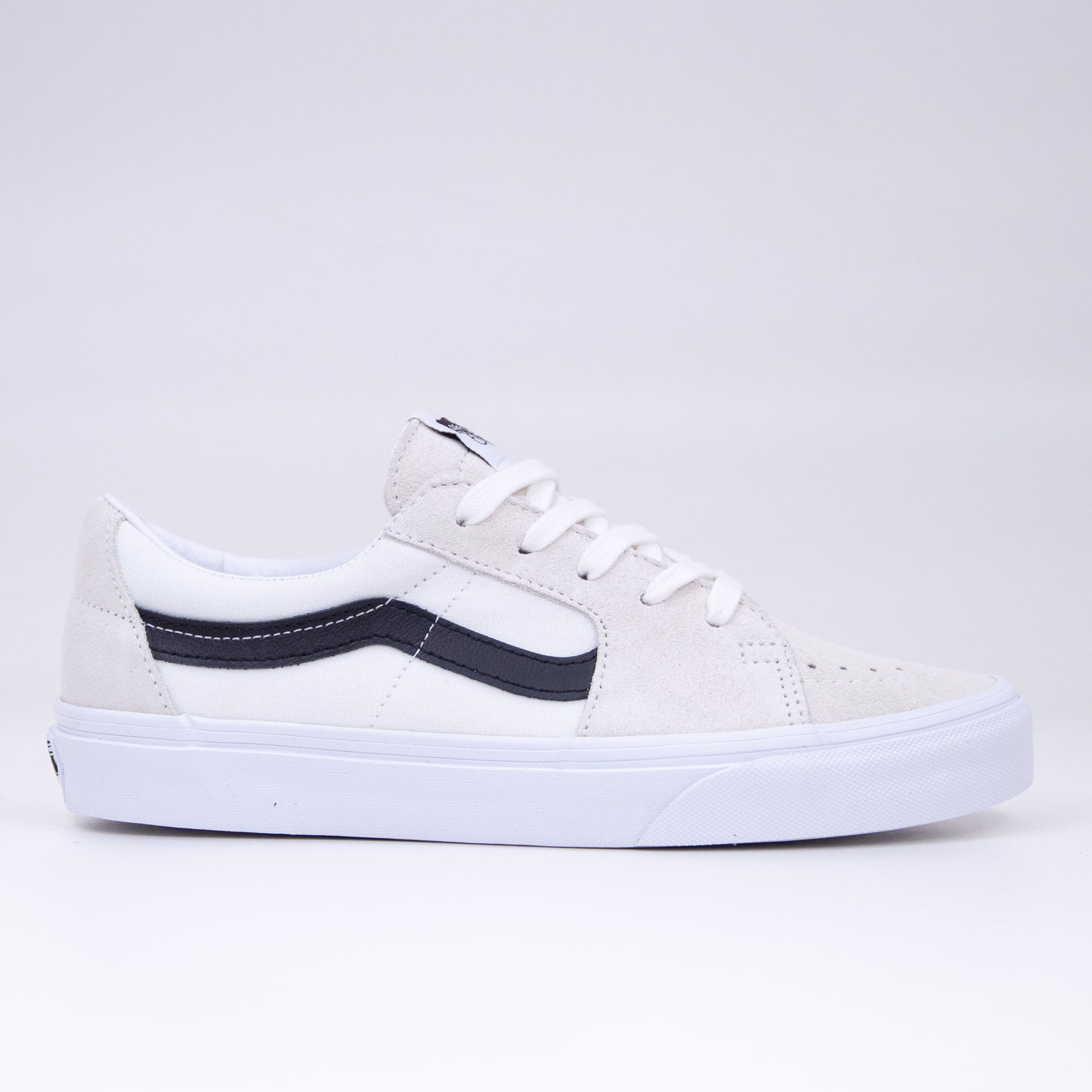 Sk8-Low - Contrast White_Black_1