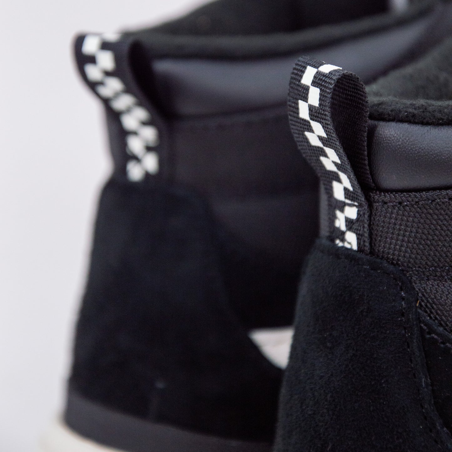 Vans - ultrarange exo - black_marshmallow_7