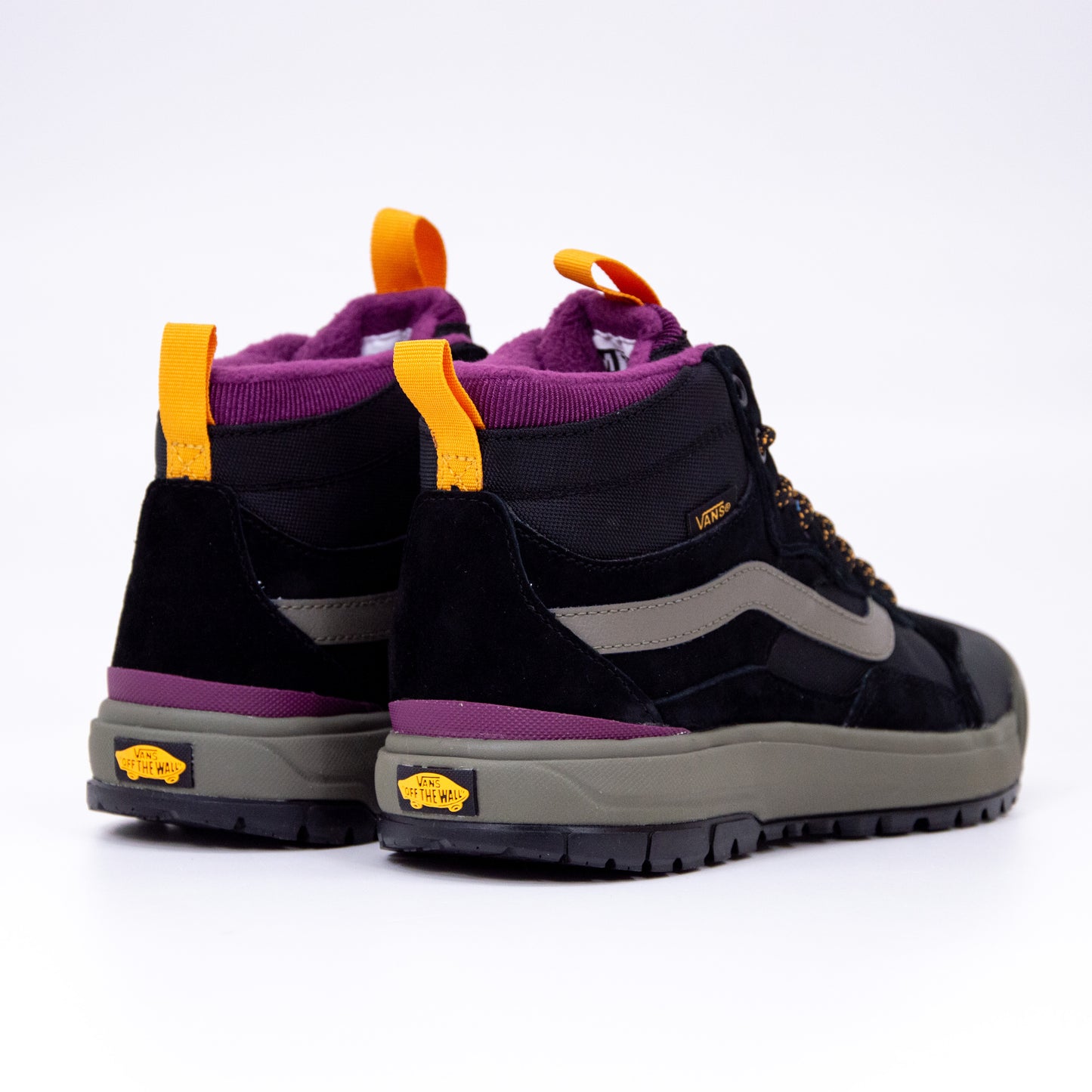 Vans - ultrarange exo - black_multi_5