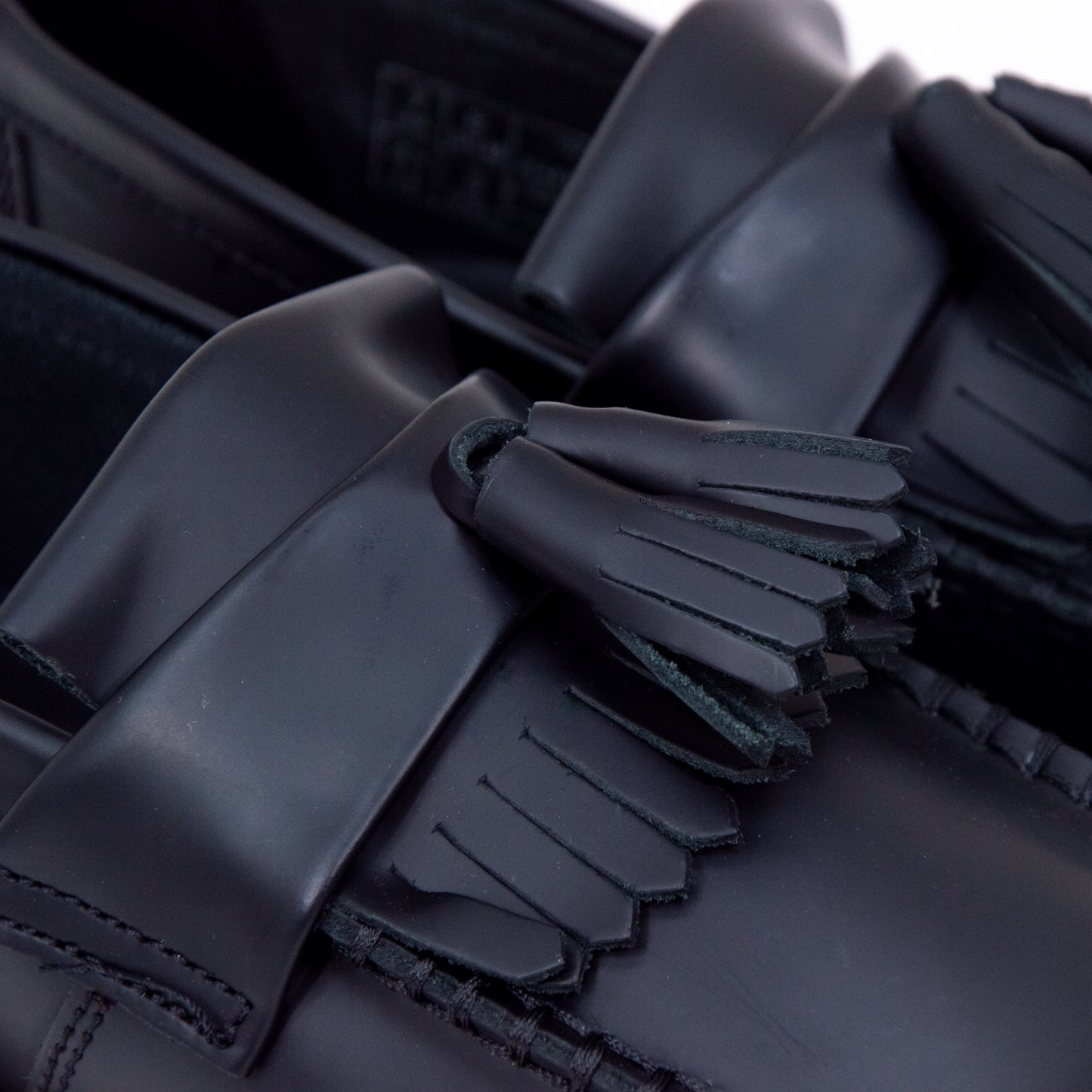 adrian loafer - black smooth - detail quate