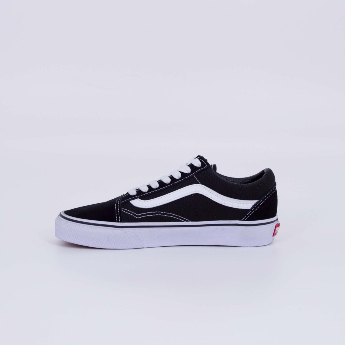 old skool blkwht 4