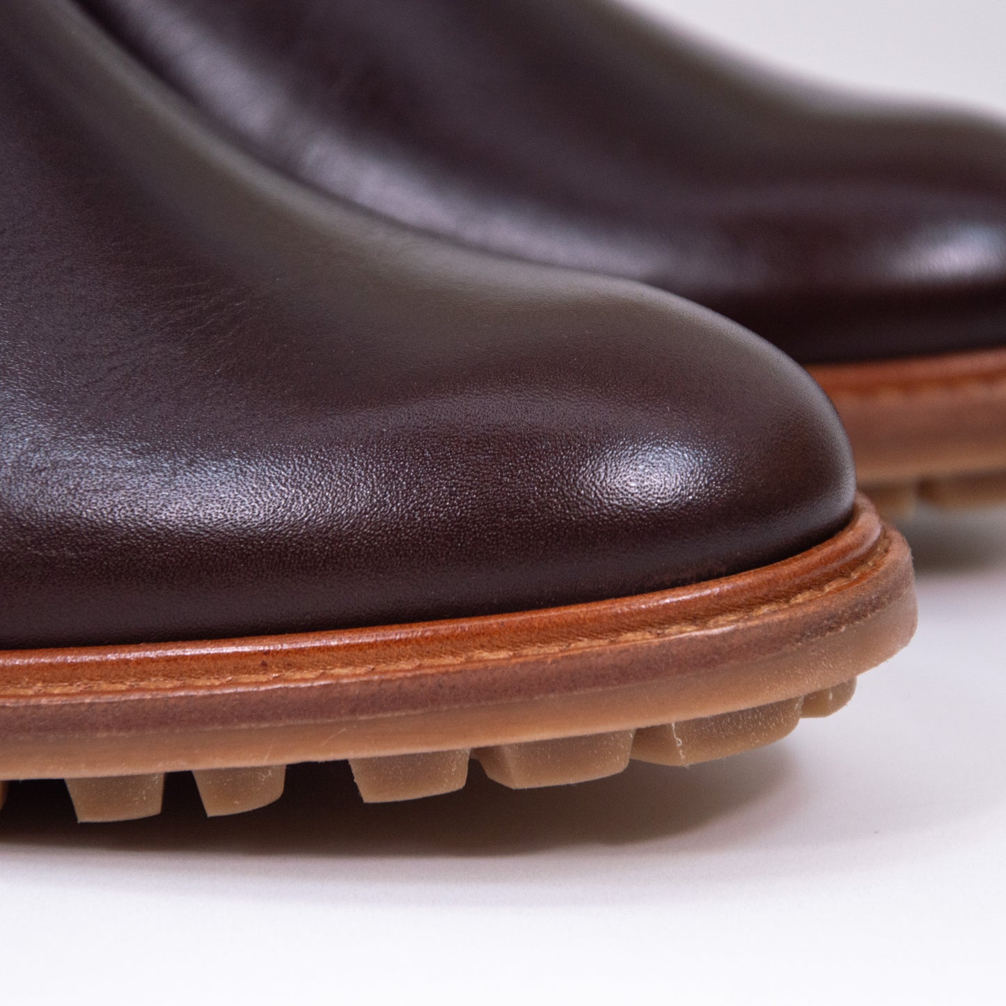 sessun-pierce-detail toe 3
