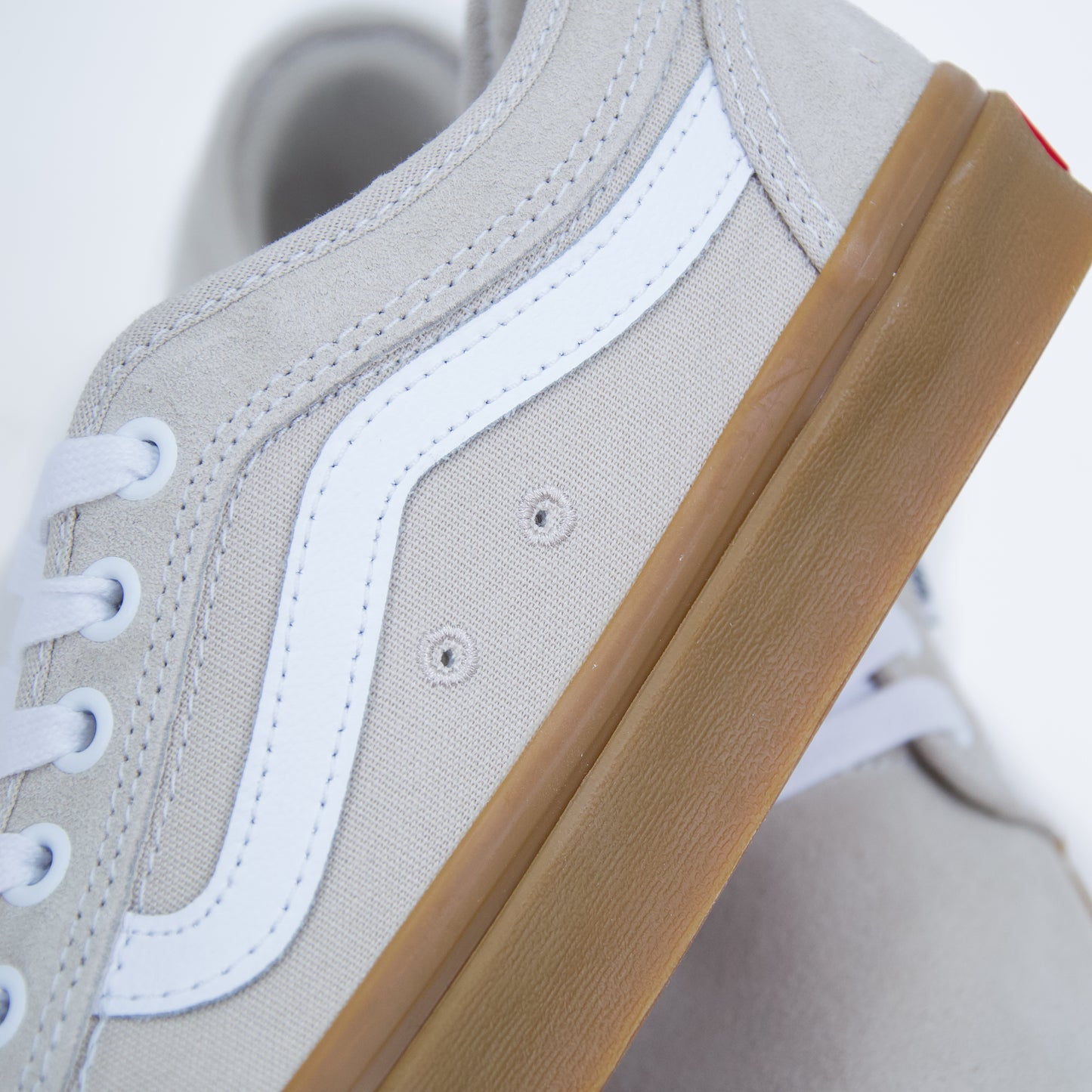 vans-chukka-low-sid-frensh-oak -03