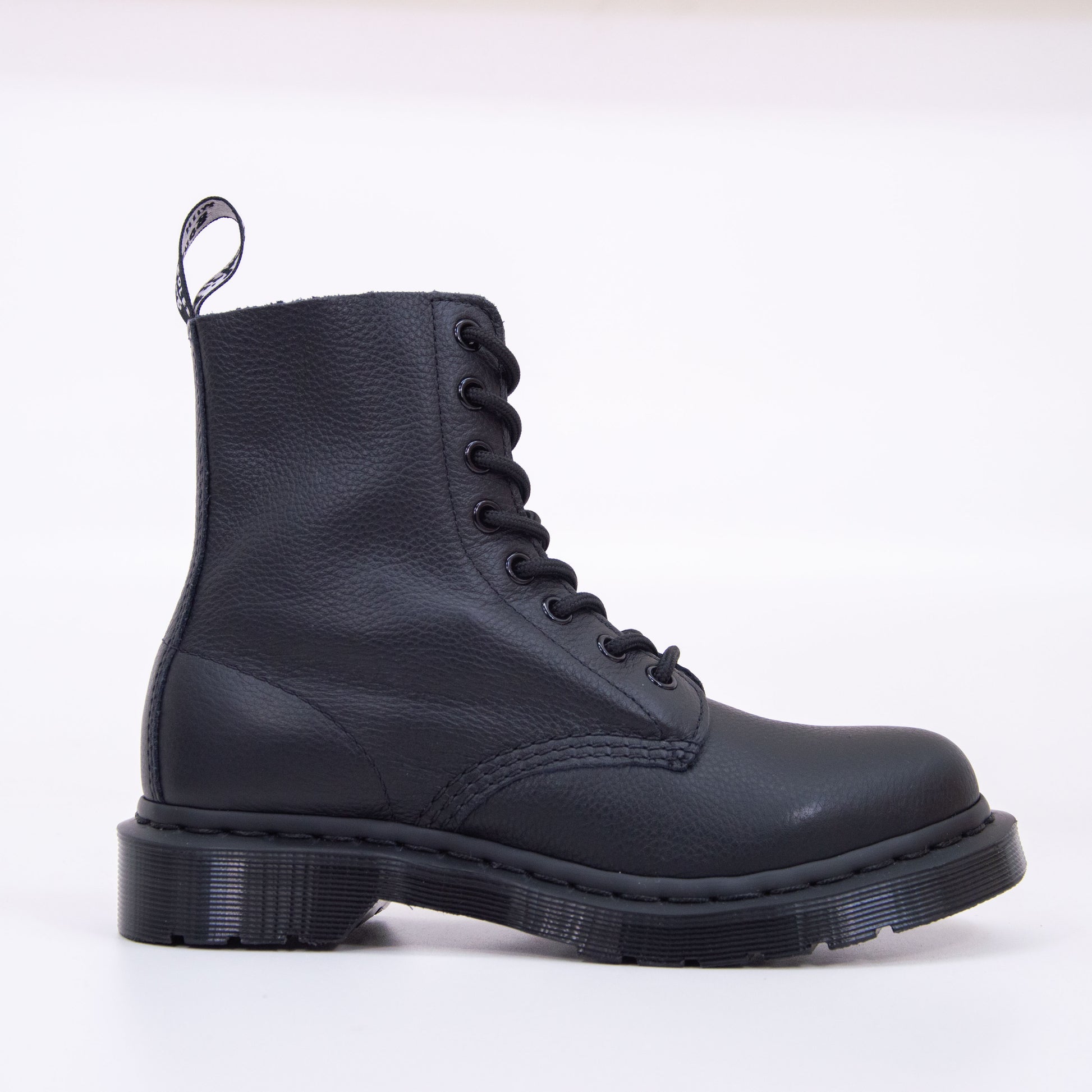 1461-pascal-mono black_7