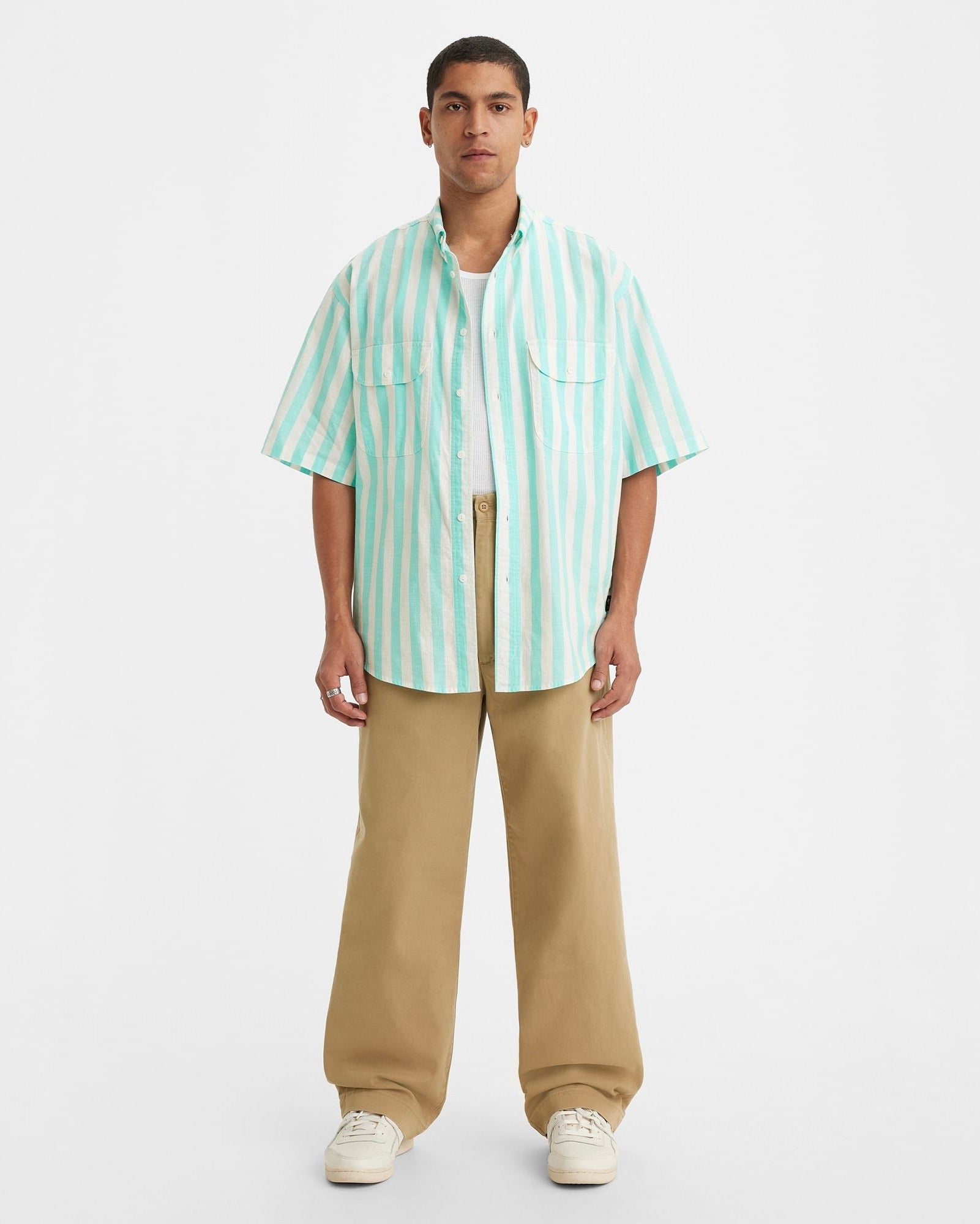 A09700002-front-pdp