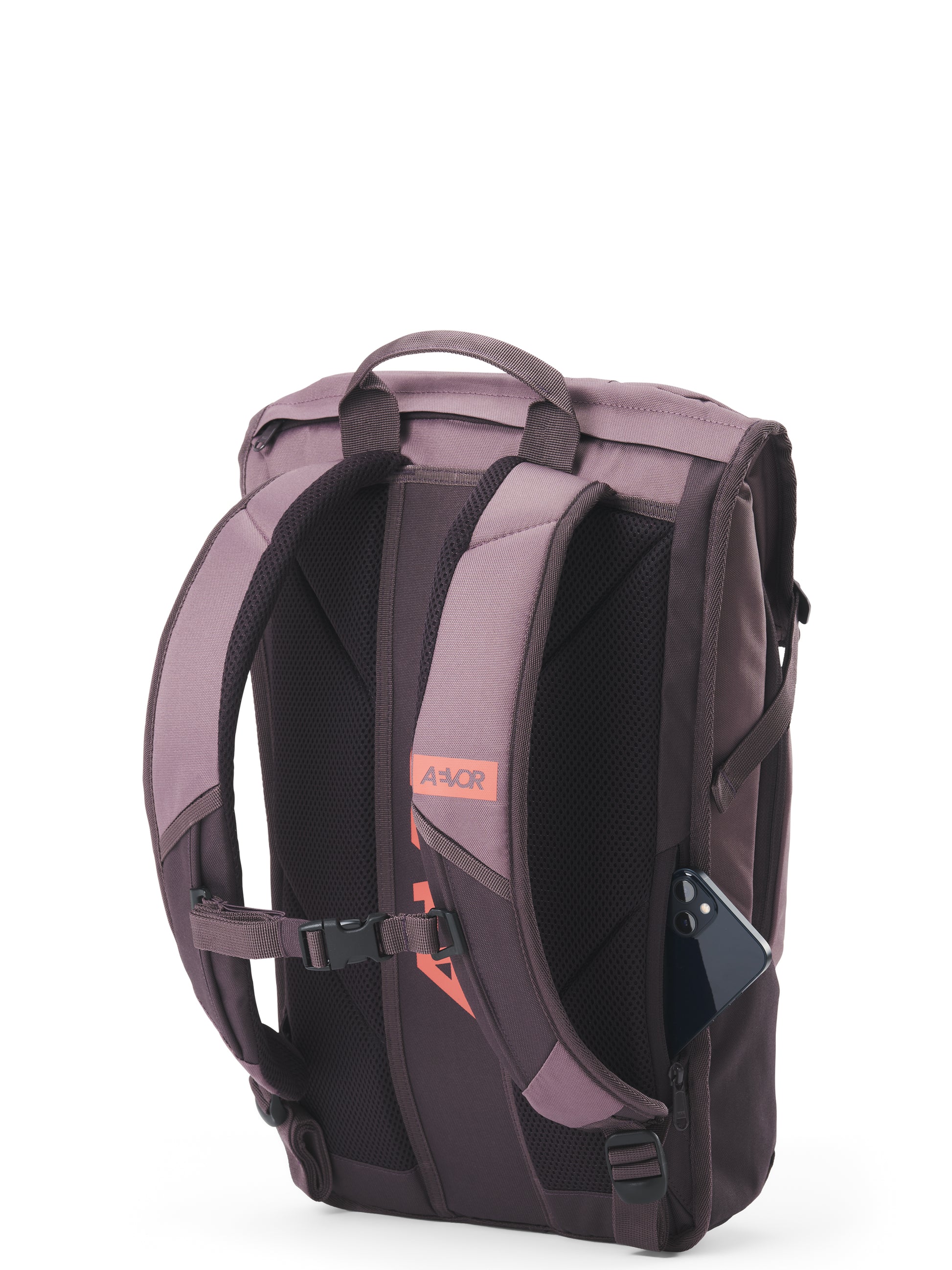 AVR-BPS-001-40151-AEVOR-Daypack-Oxy-Purple-05