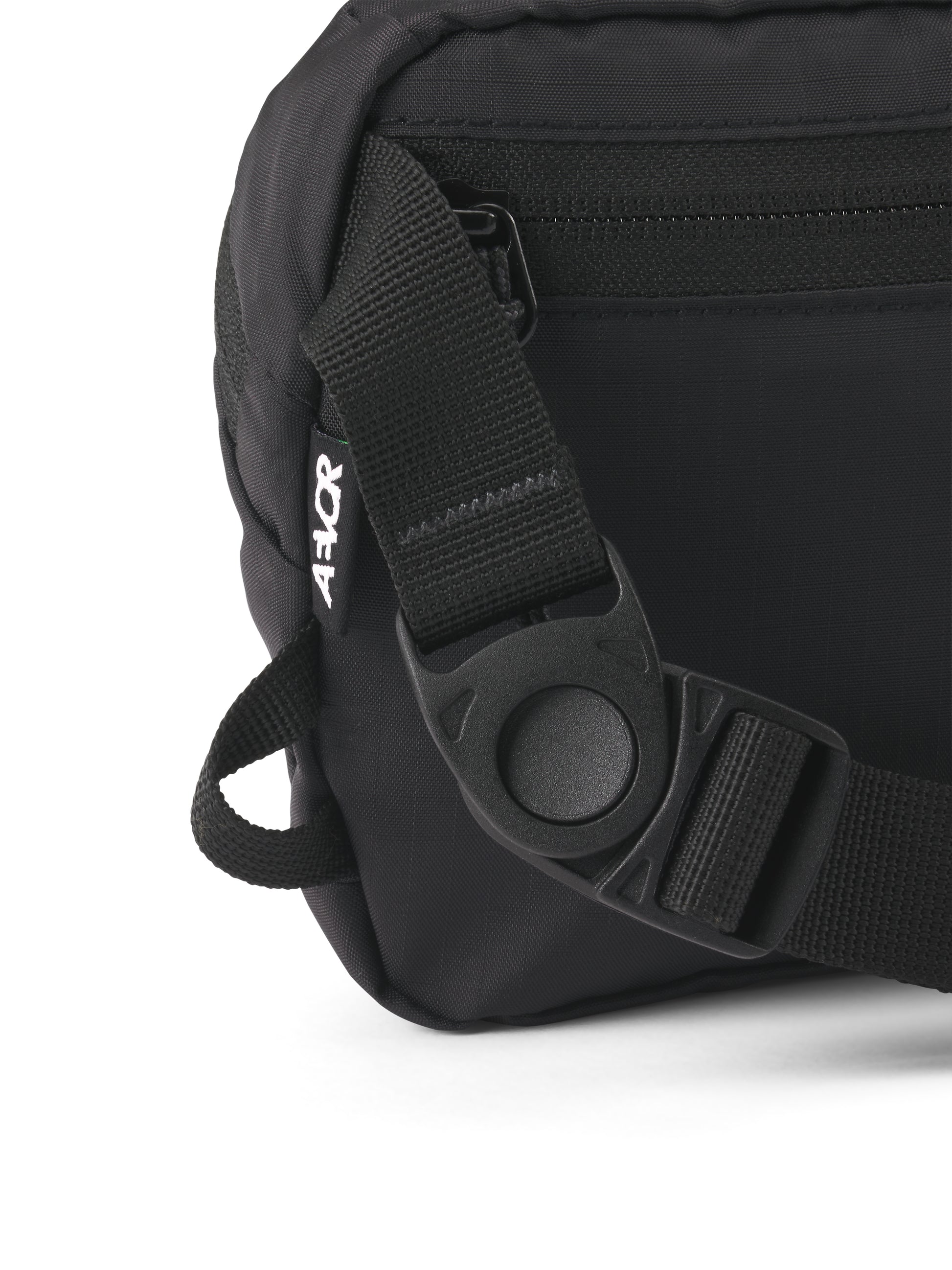 AVR-HPZ-001-80001-AEVOR-Hip-Bag-Move-Ripstop-Black-03