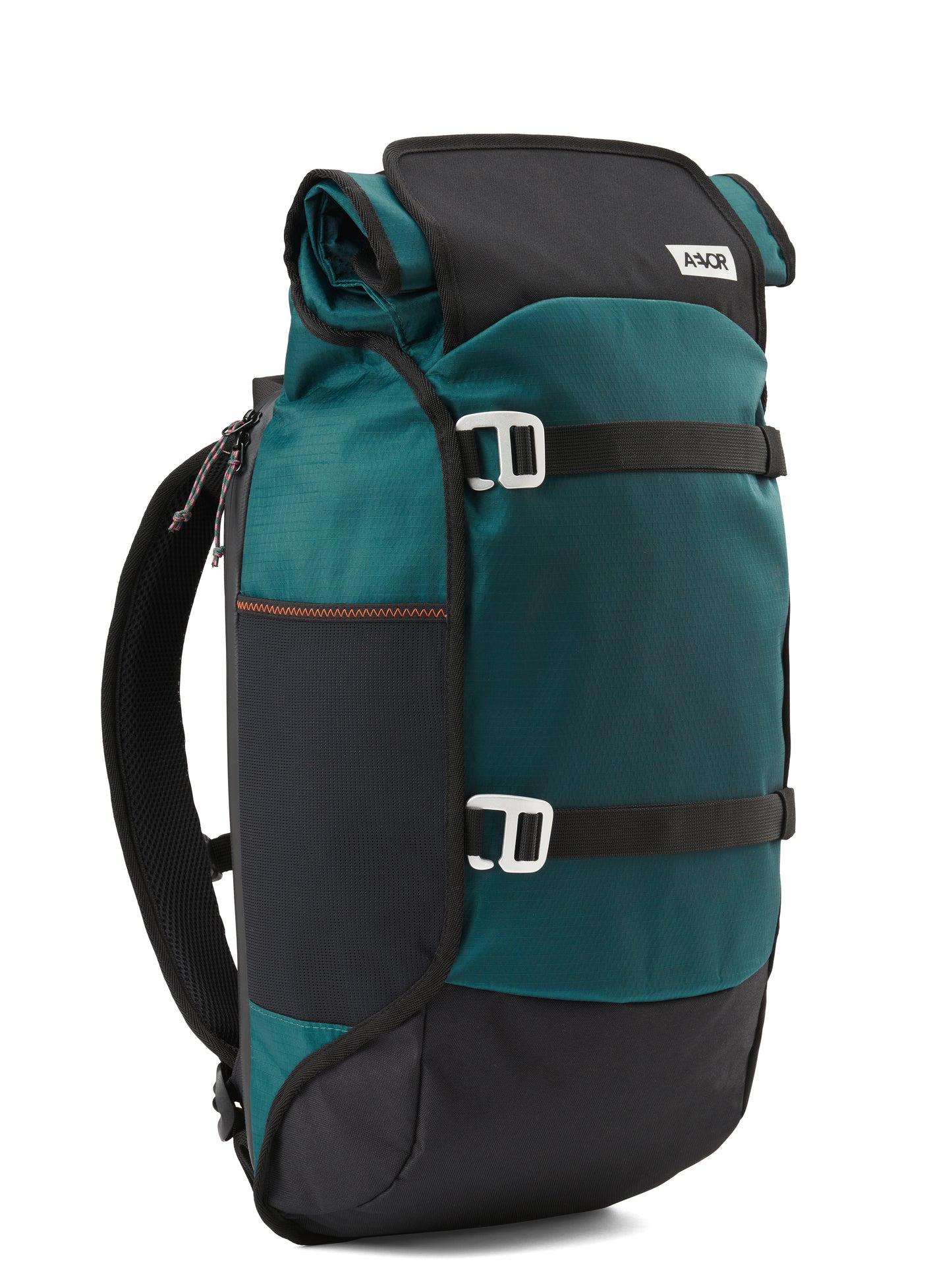 AVR-TRW-001-20146-AEVOR-Trip-Pack-Proof-Evergreen-02