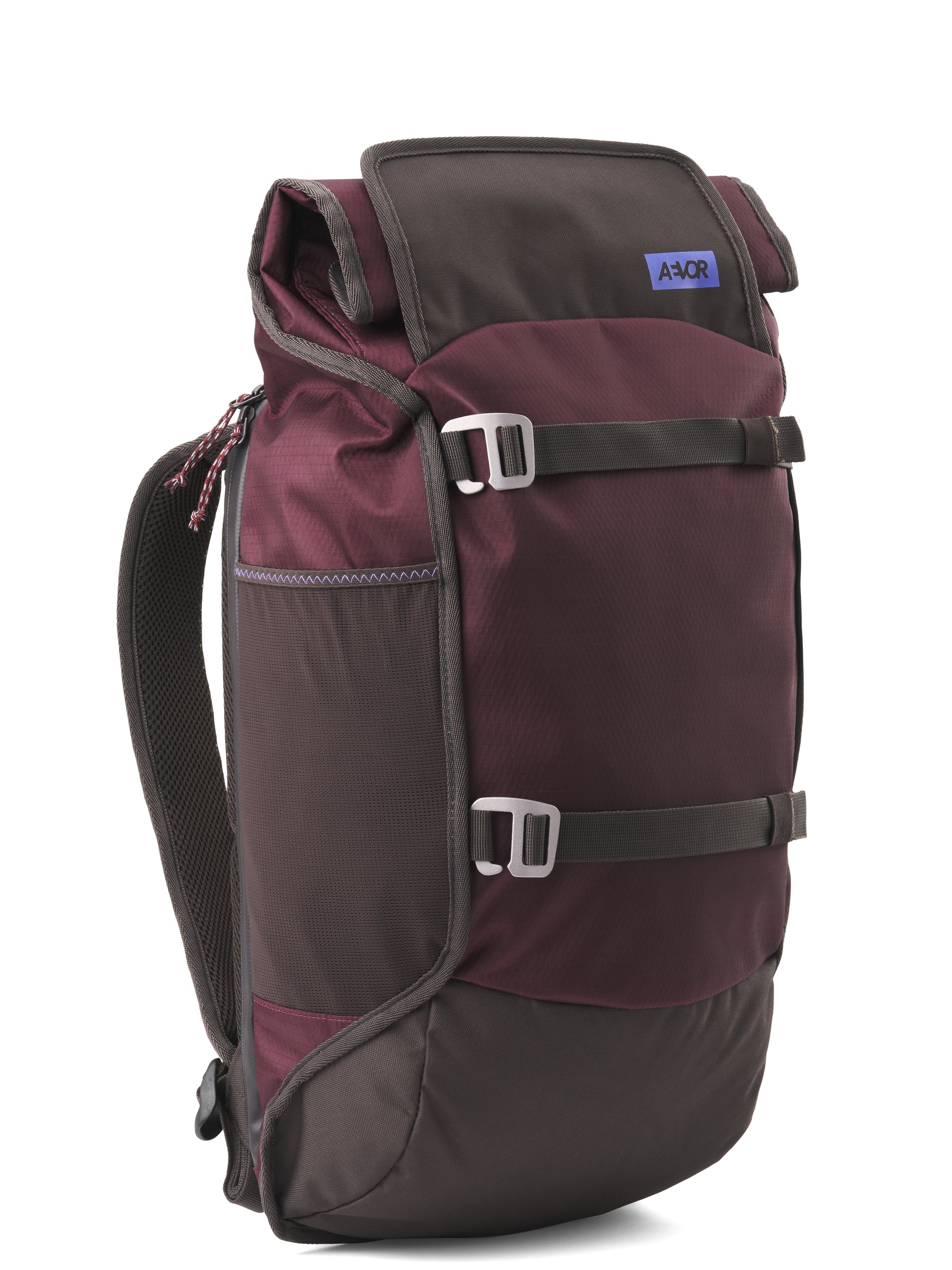 AVR-TRW-001-50165-AEVOR-Trip-Pack-Proof-Cherry-Gateau-02