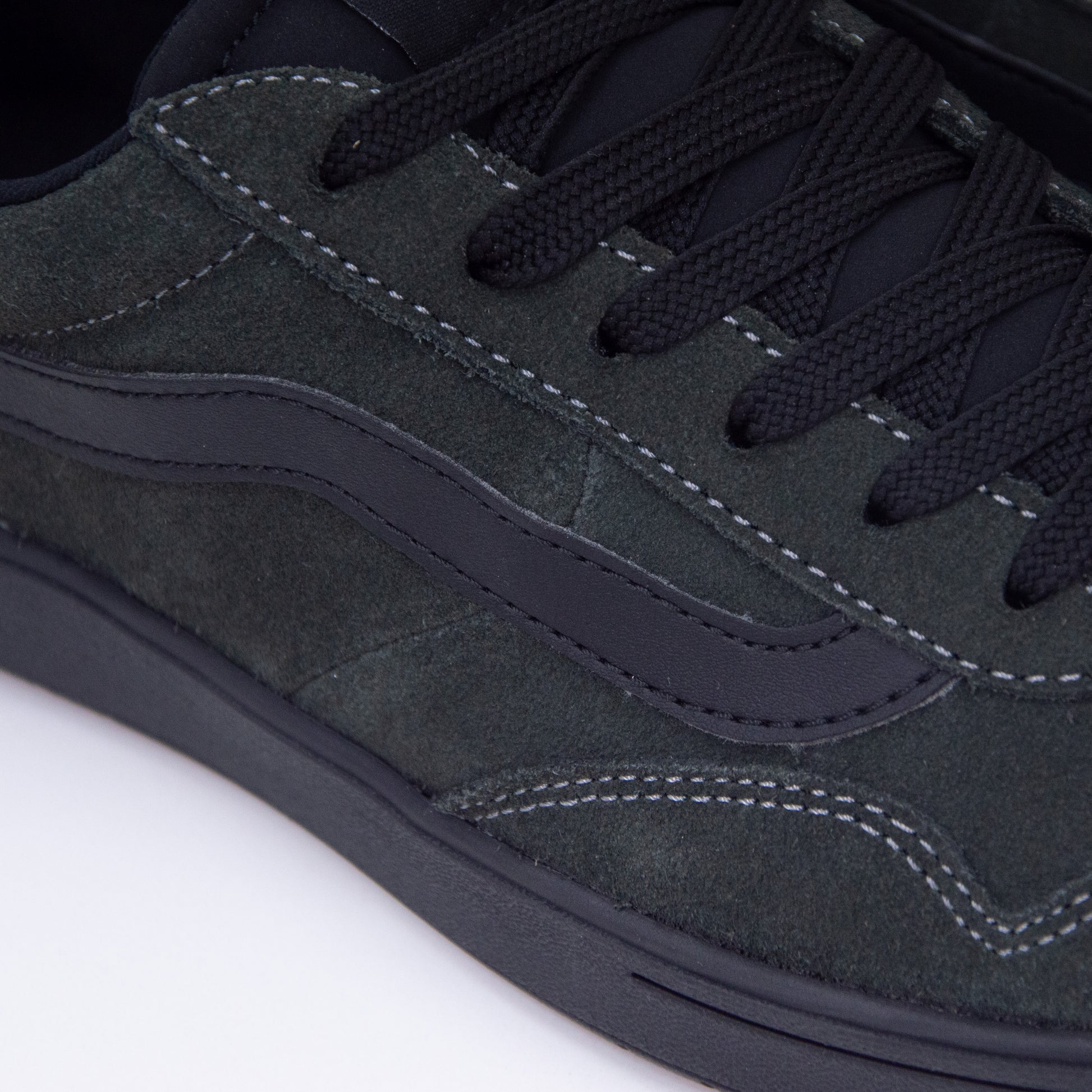 Cruze Too - Black Outsole_Black Ink_5