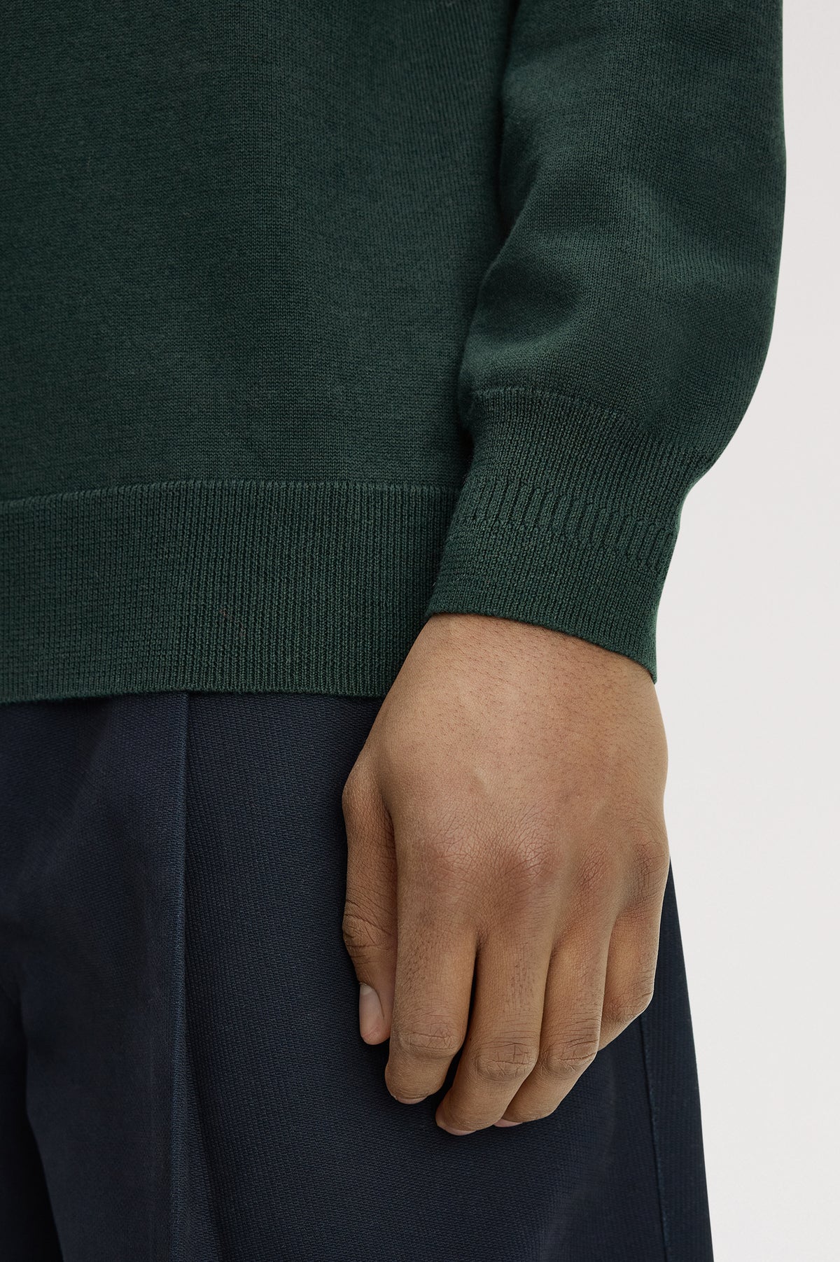 Fred_Perry_CLASSIC_KNITTED_SHIRT_Grassroots_K4535_30A