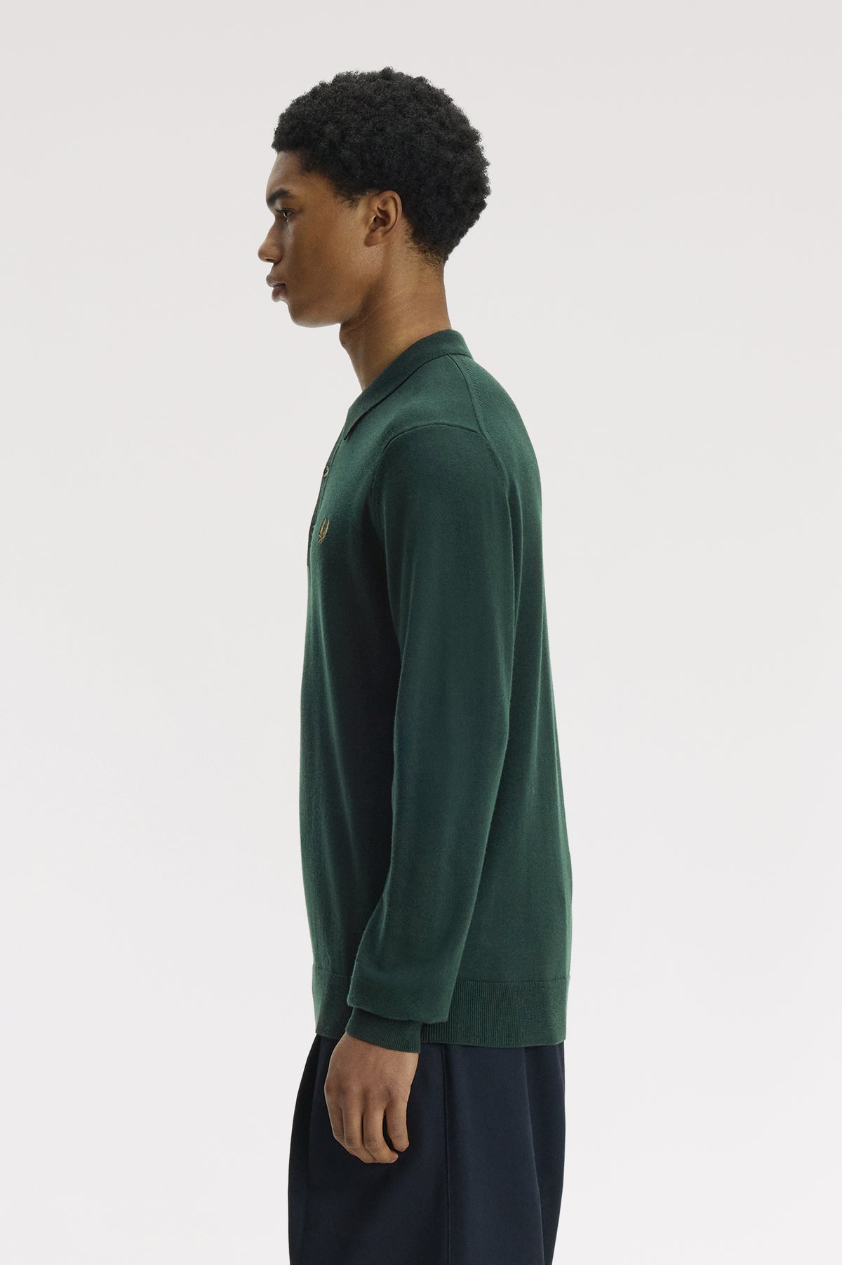 Fred_Perry_CLASSIC_KNITTED_SHIRT_Grassroots_K4535_30A