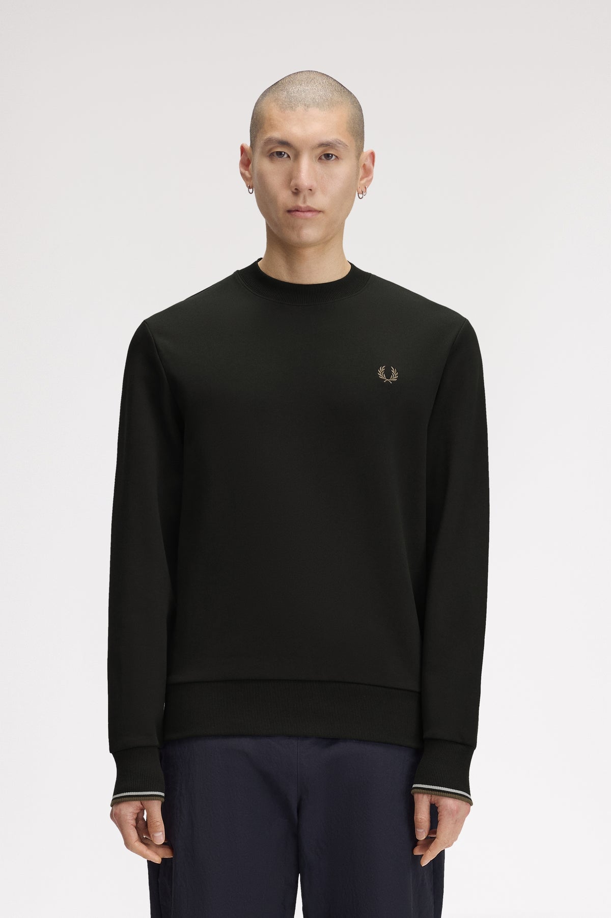Fred Perry_CREW NECK SWEATSHIRT_Grün
