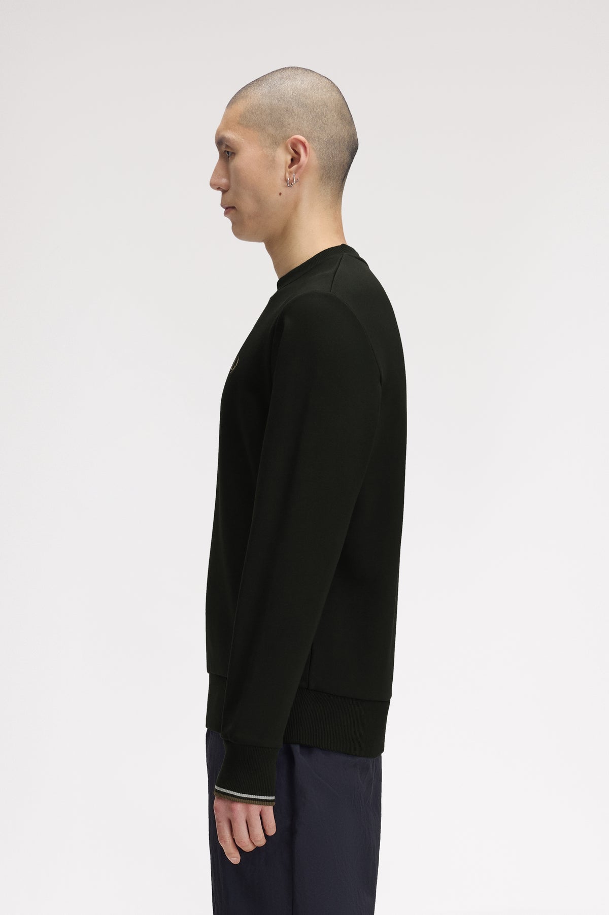 Fred Perry_CREW NECK SWEATSHIRT_Grün