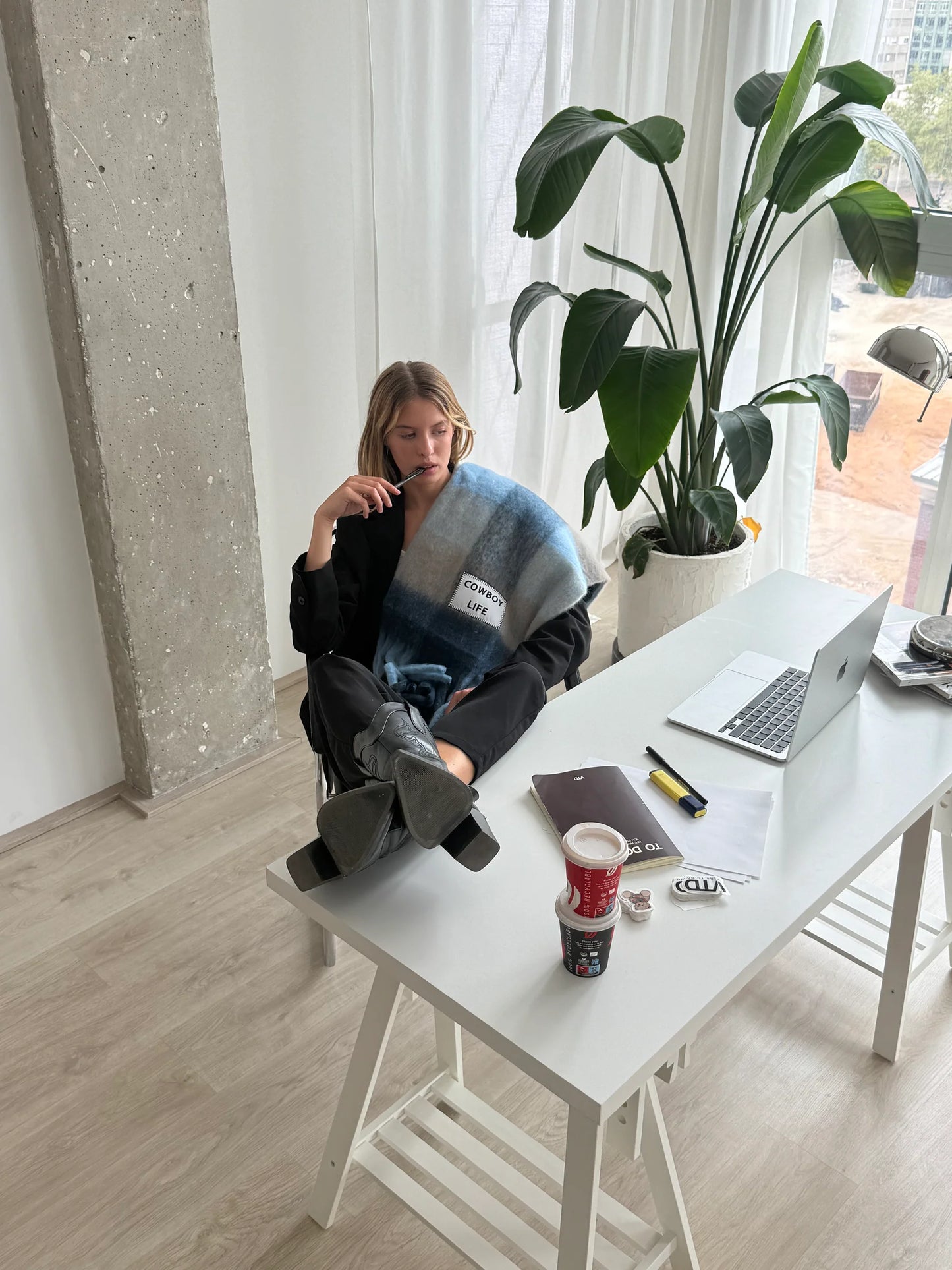 Verb To Do - MAXI BUFANDA/MAXI SCHAL