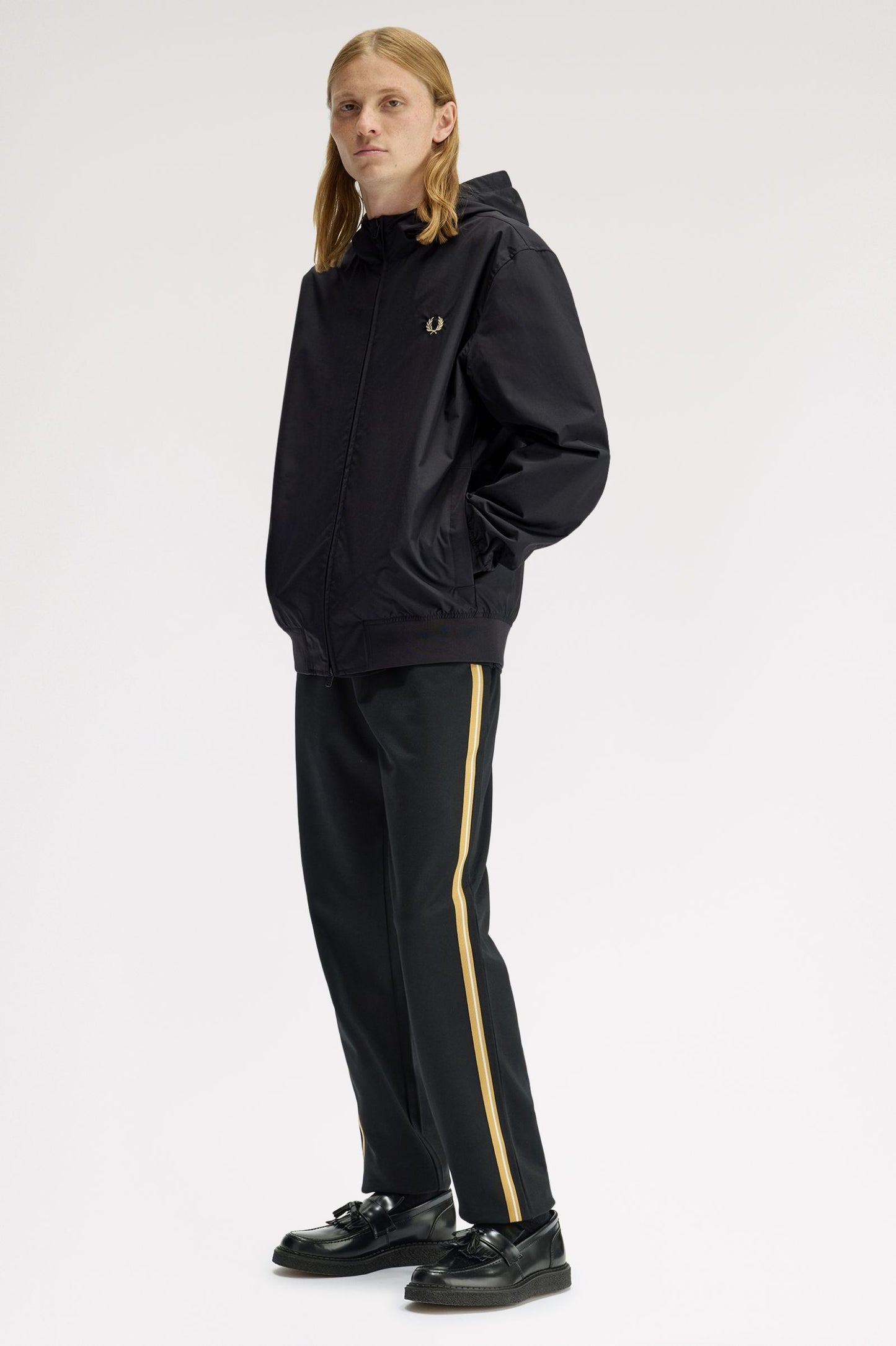 Fred Perry - HOODED BRENTHAM JACKET - Black