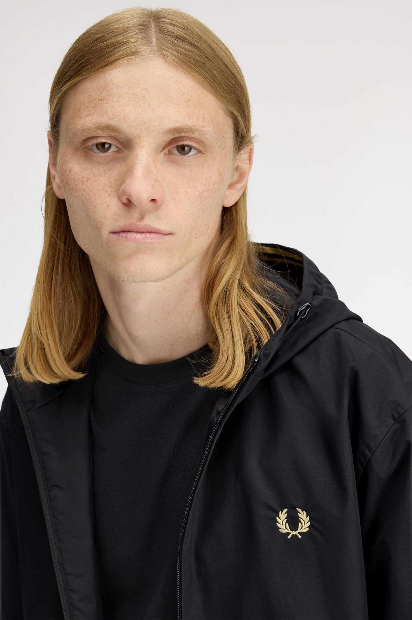 Fred Perry - HOODED BRENTHAM JACKET - Black