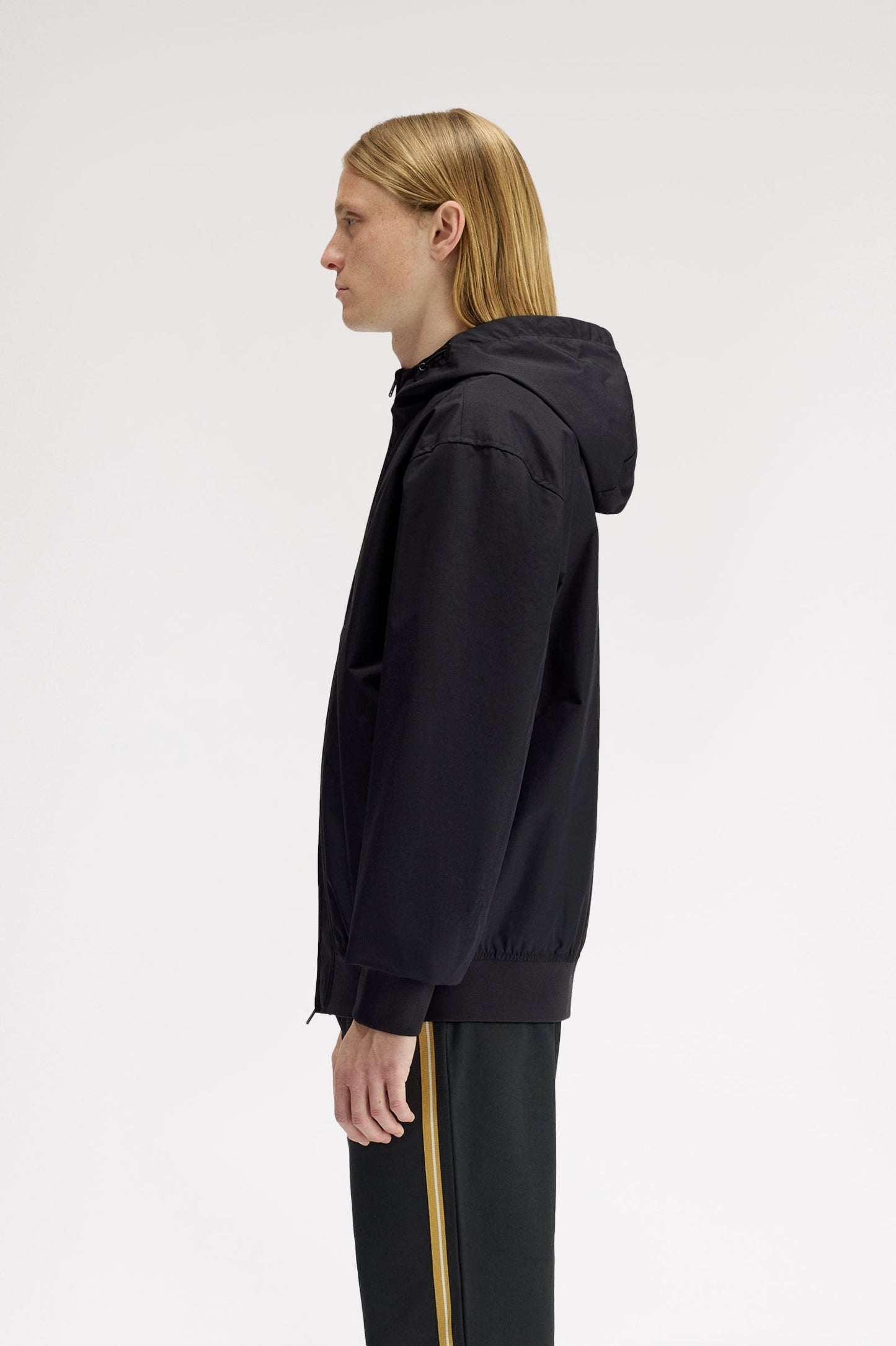 Fred Perry - HOODED BRENTHAM JACKET - Black