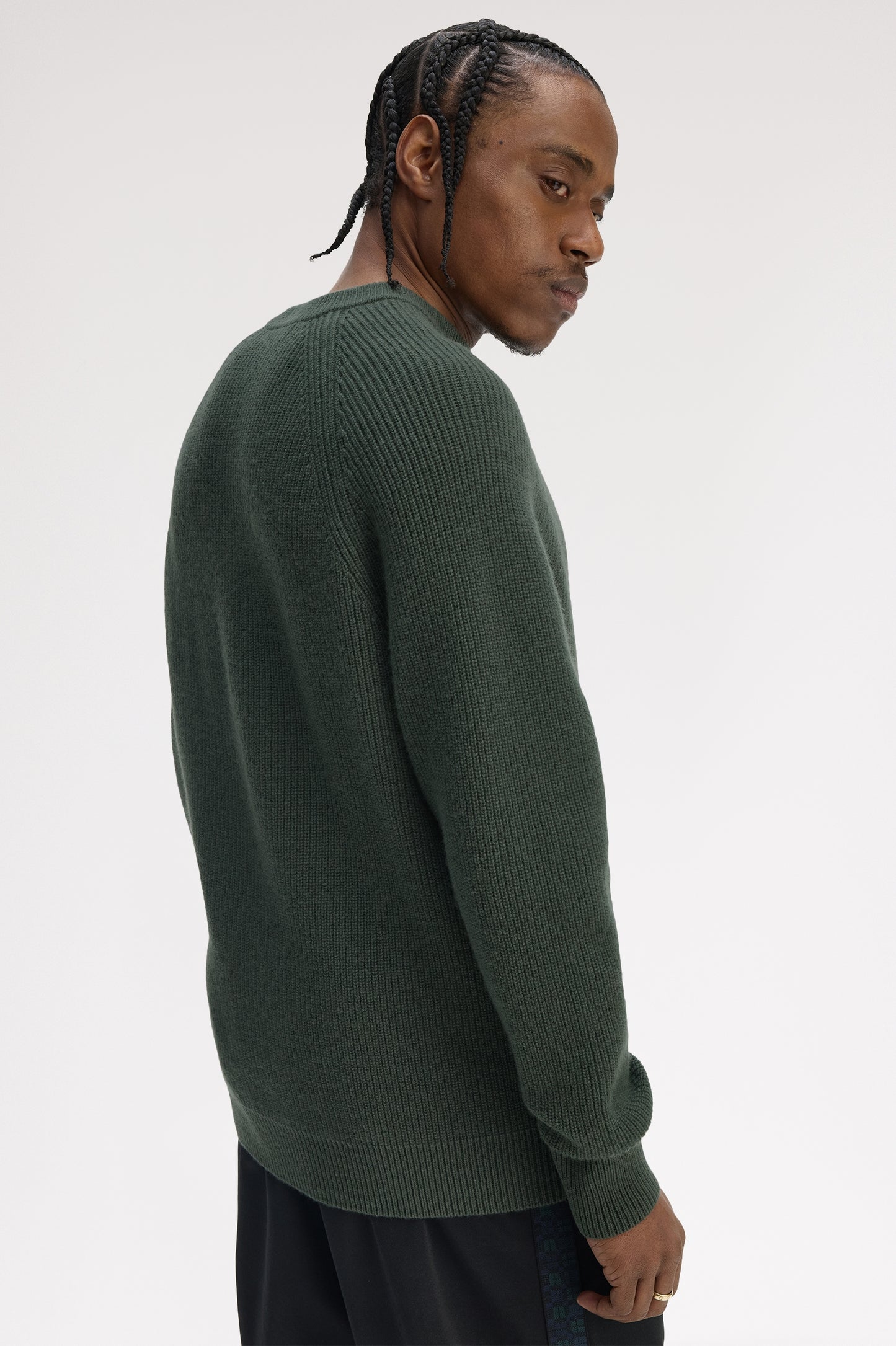Fred Perry - LAMBSWOOL RAGLAN JUMPER - Court Green