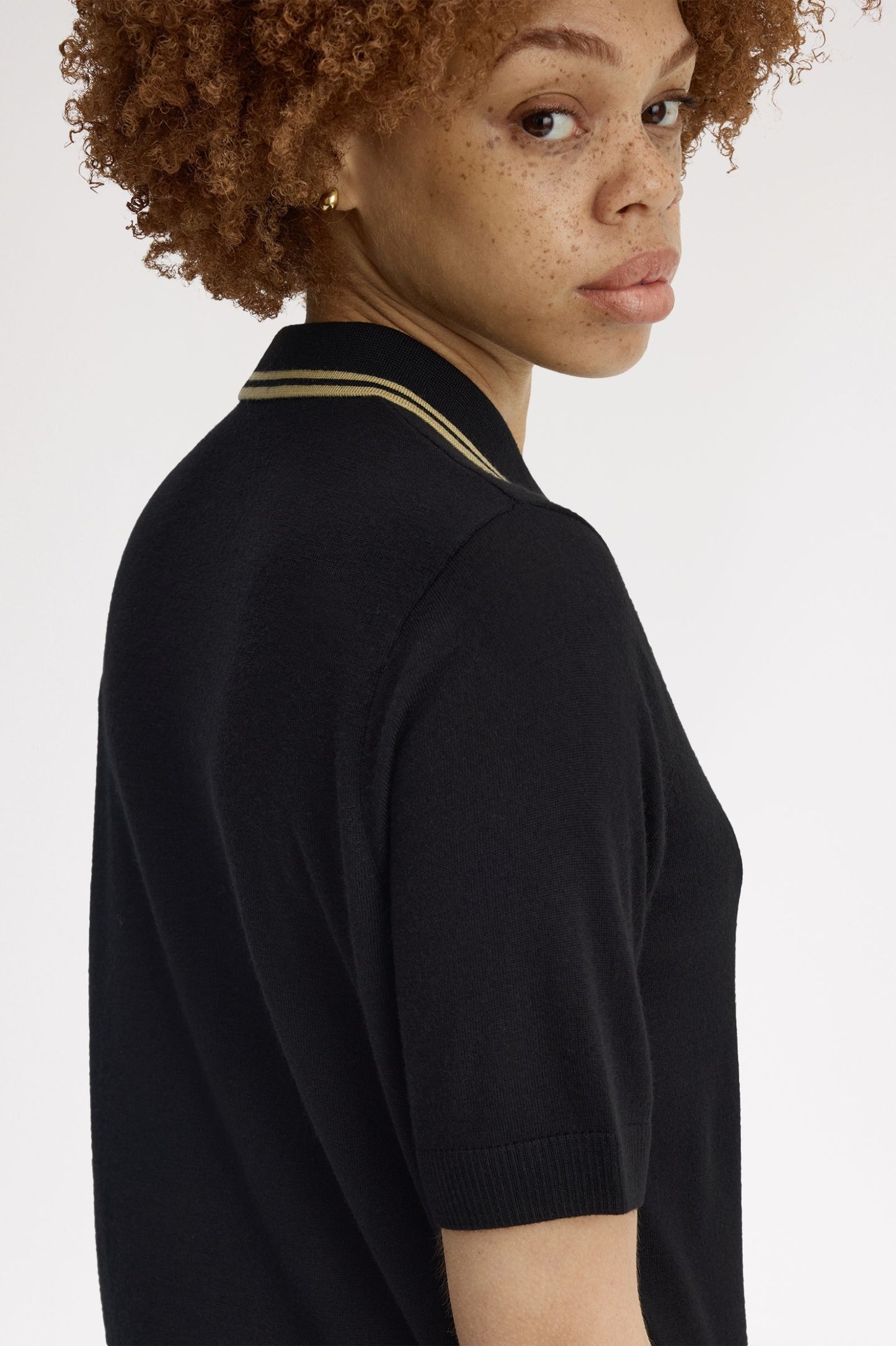 Fred Perry - TIPPED KNITTED SHIRT - Black/Champage
