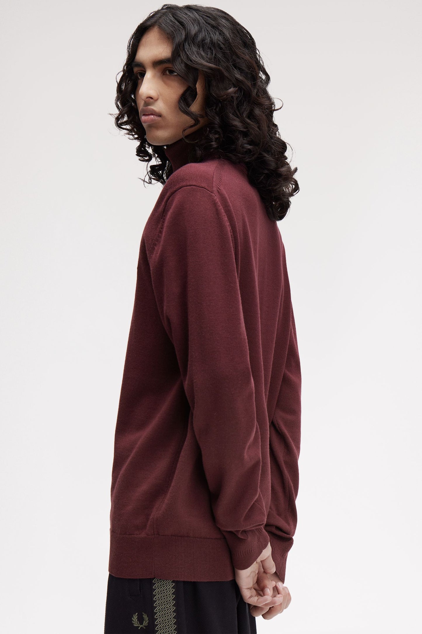 Fred Perry - ROLL NECK JUMPER - Oxblood