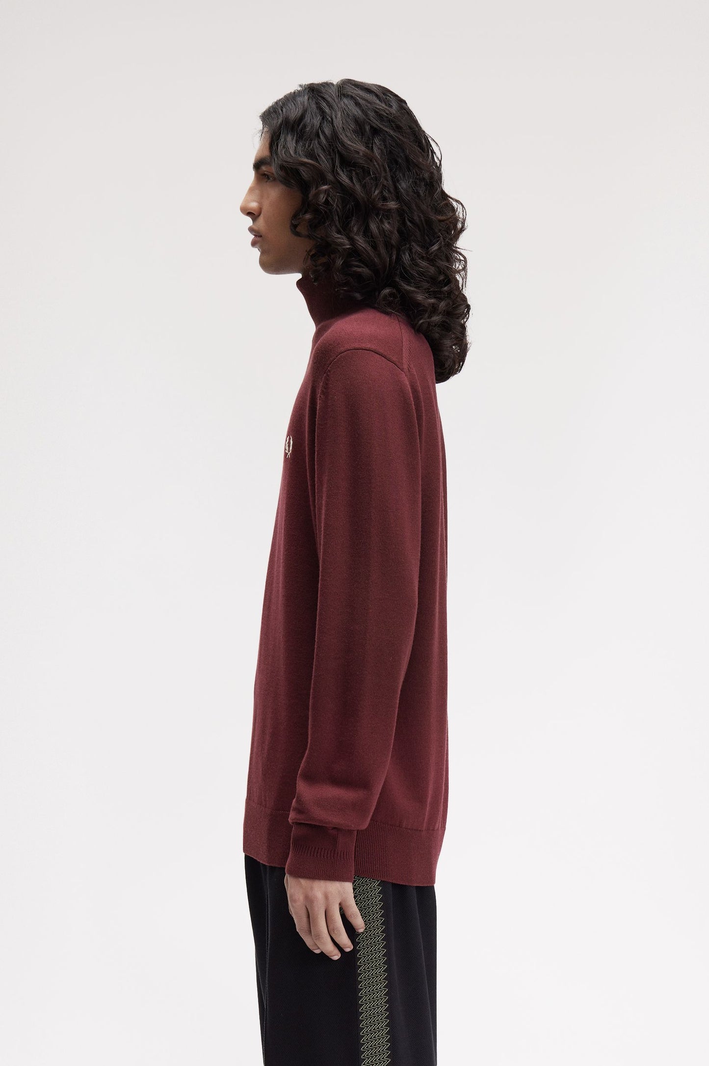 Fred Perry - ROLL NECK JUMPER - Oxblood