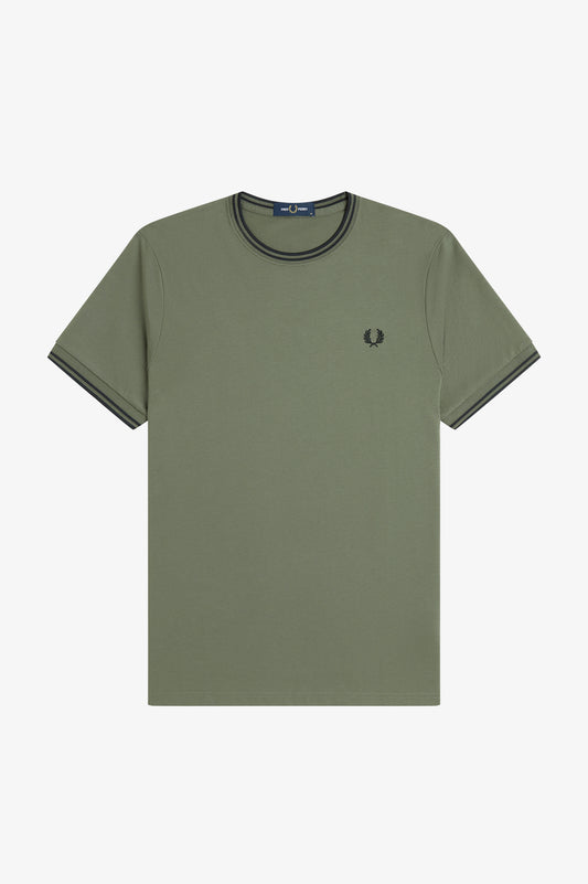 Fred Perry - TWIN TIPPED T-SHIRT - Laurel Wreath Green/Black
