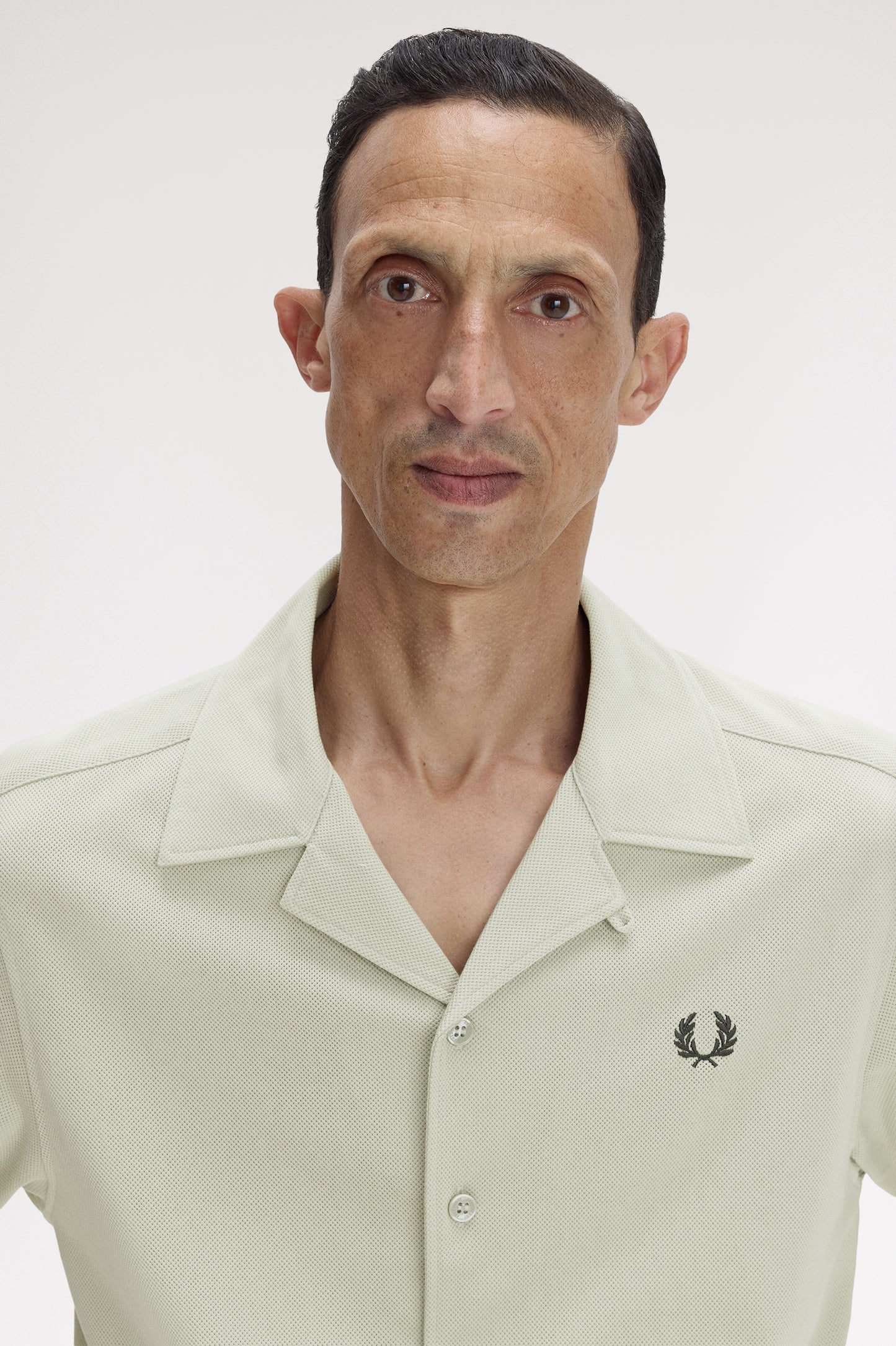 Fred Perry - COMPRESS MESH REVERE COLLAR SHIRT - Seagrass