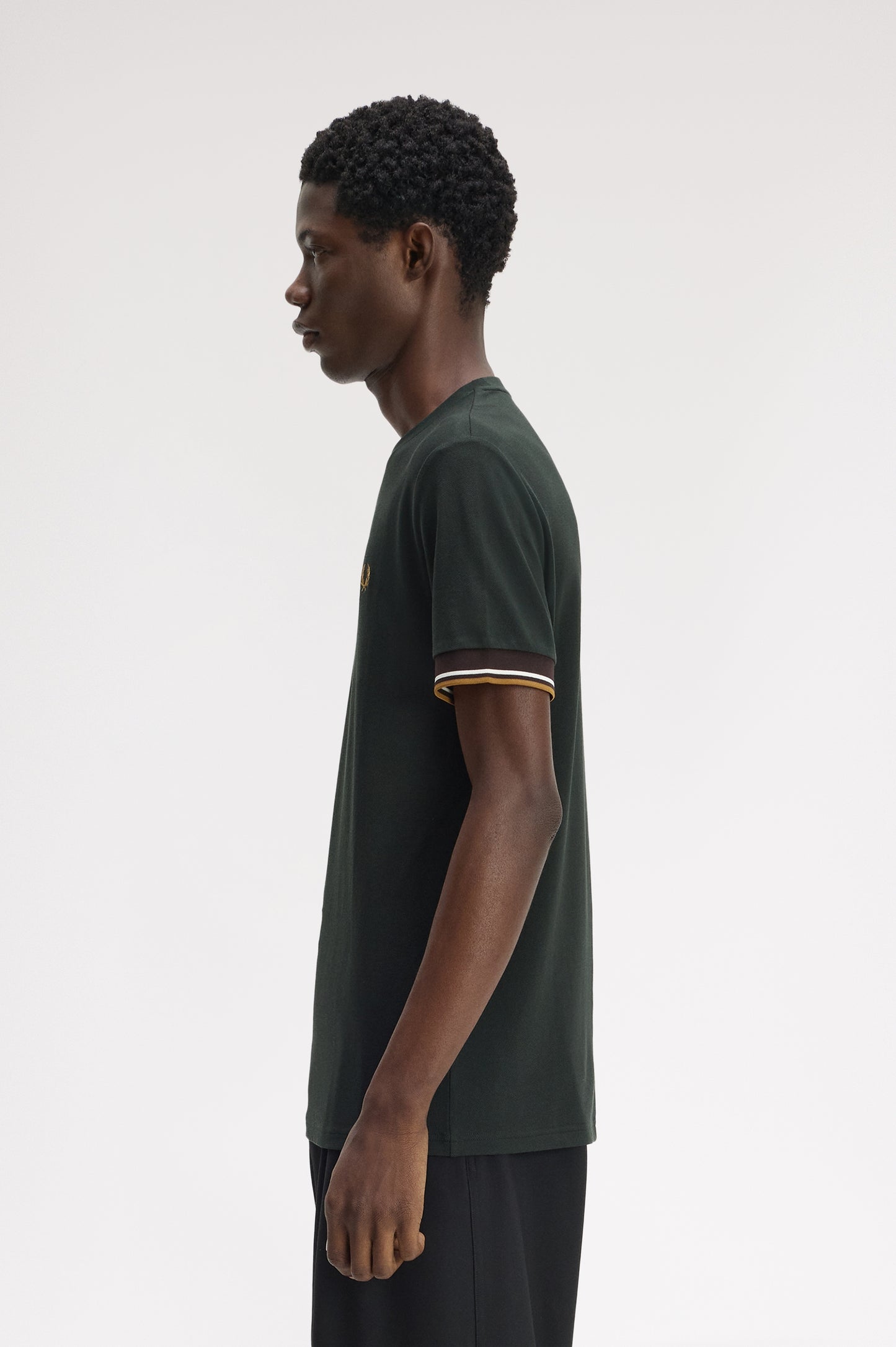 Fred Perry - TWIN TIPPED CUFF T-SHIRT - Night Green
