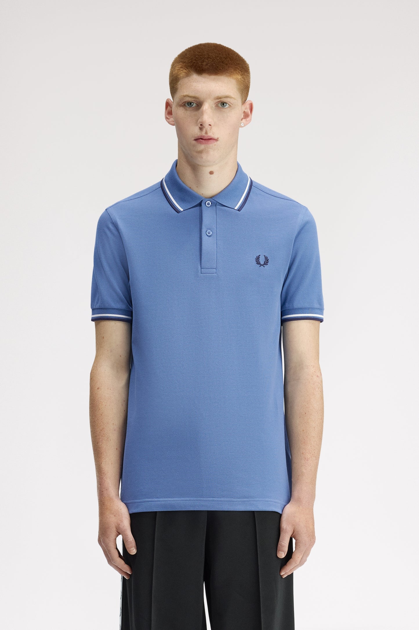 Fred Perry - TWIN TIPPED POLO SHIRT - Ace Blue/Snow White/Tennis Blue