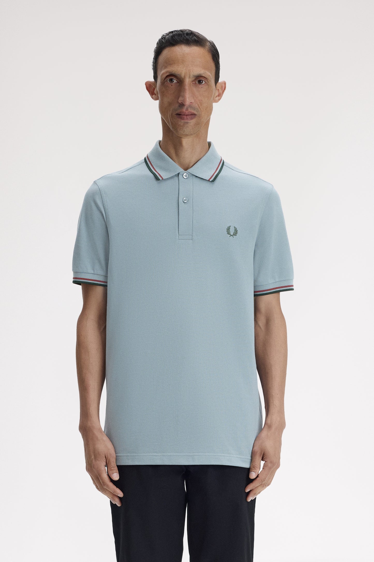 Fred Perry - TWIN TIPPED POLO SHIRT - Stockport Blue/Oxblood/Grasroots